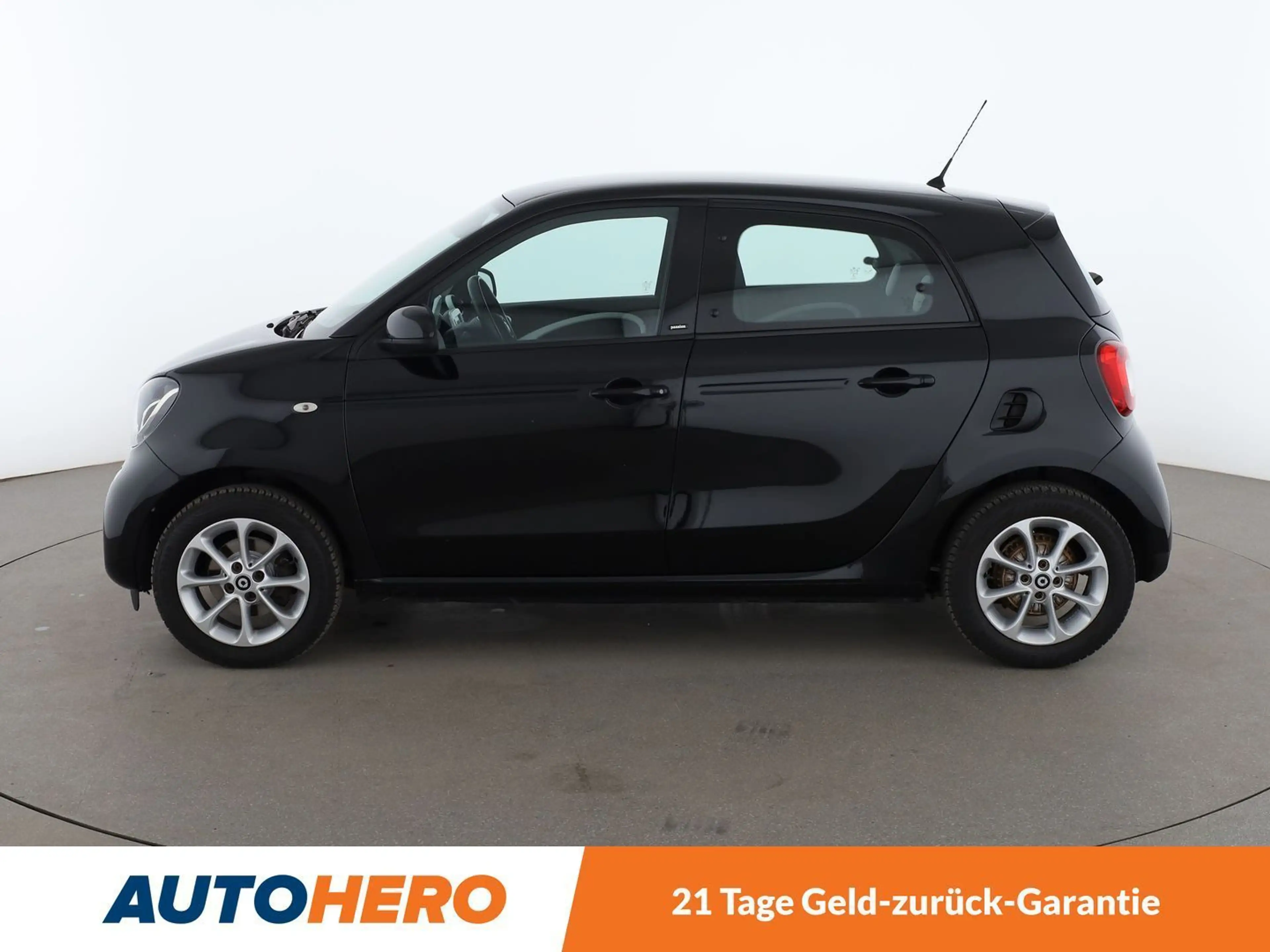 smart forFour 0.9 Turbo Basis passion*NAVI*TEMPO*PDC*SHZ*KLIMA* — photo 3