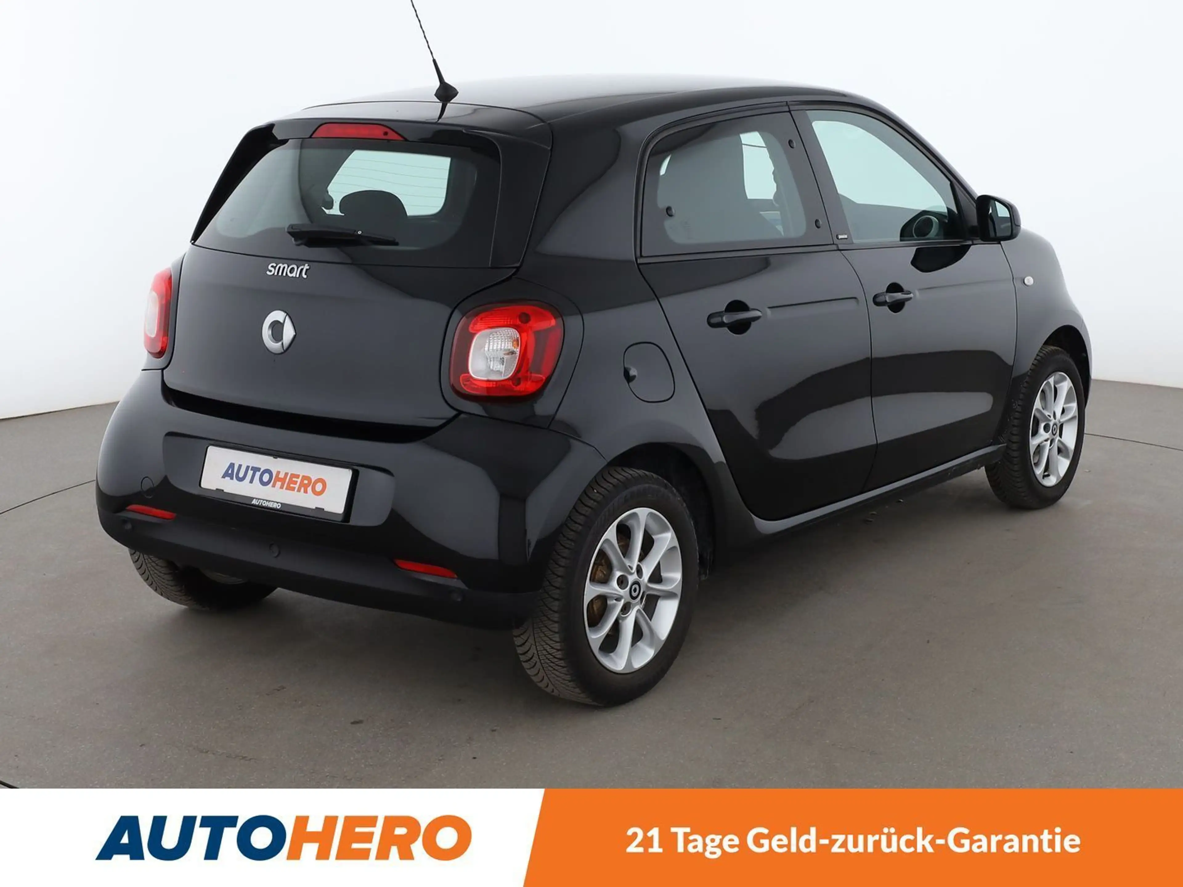 smart forFour 0.9 Turbo Basis passion*NAVI*TEMPO*PDC*SHZ*KLIMA* — photo 6