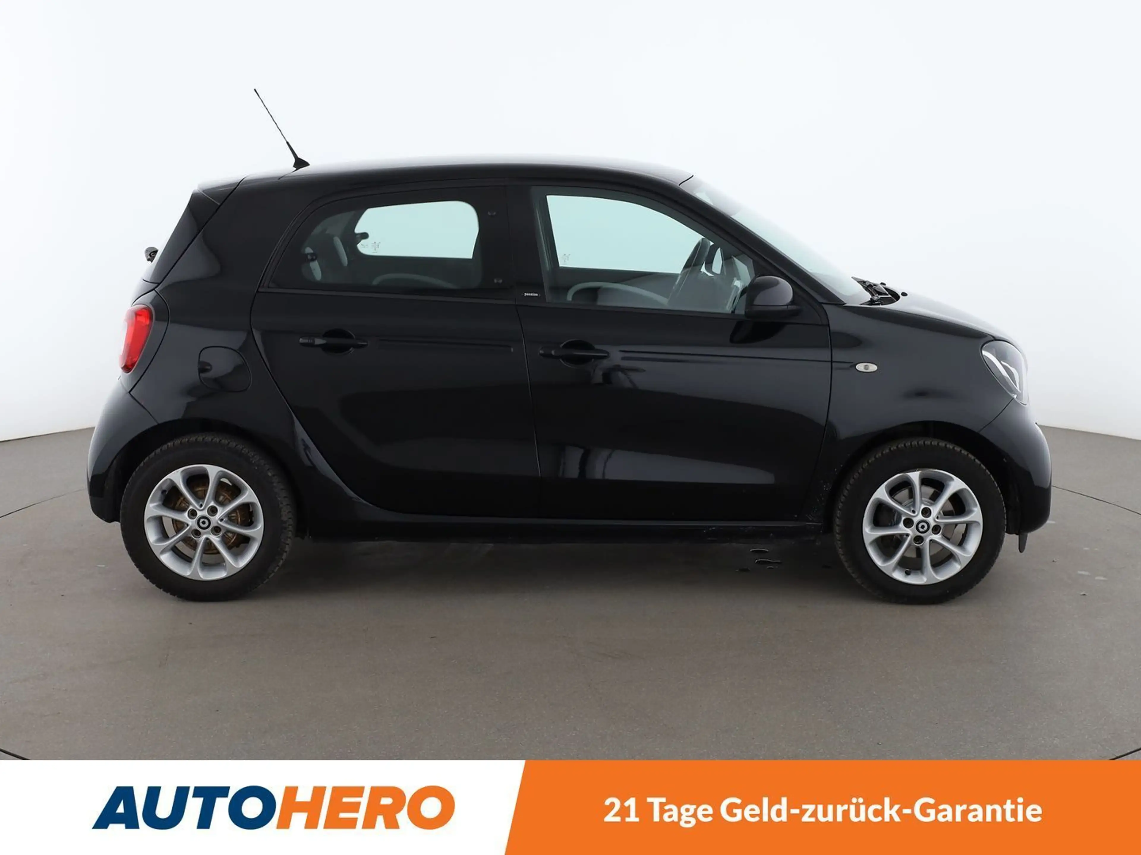 smart forFour 0.9 Turbo Basis passion*NAVI*TEMPO*PDC*SHZ*KLIMA* — photo 7