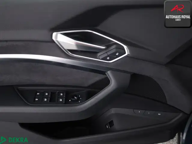 Audi E-Tron view 15