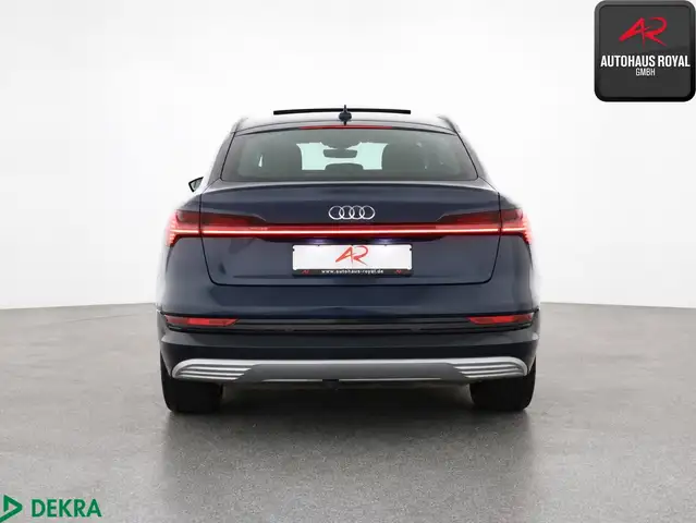 Audi E-Tron view 4