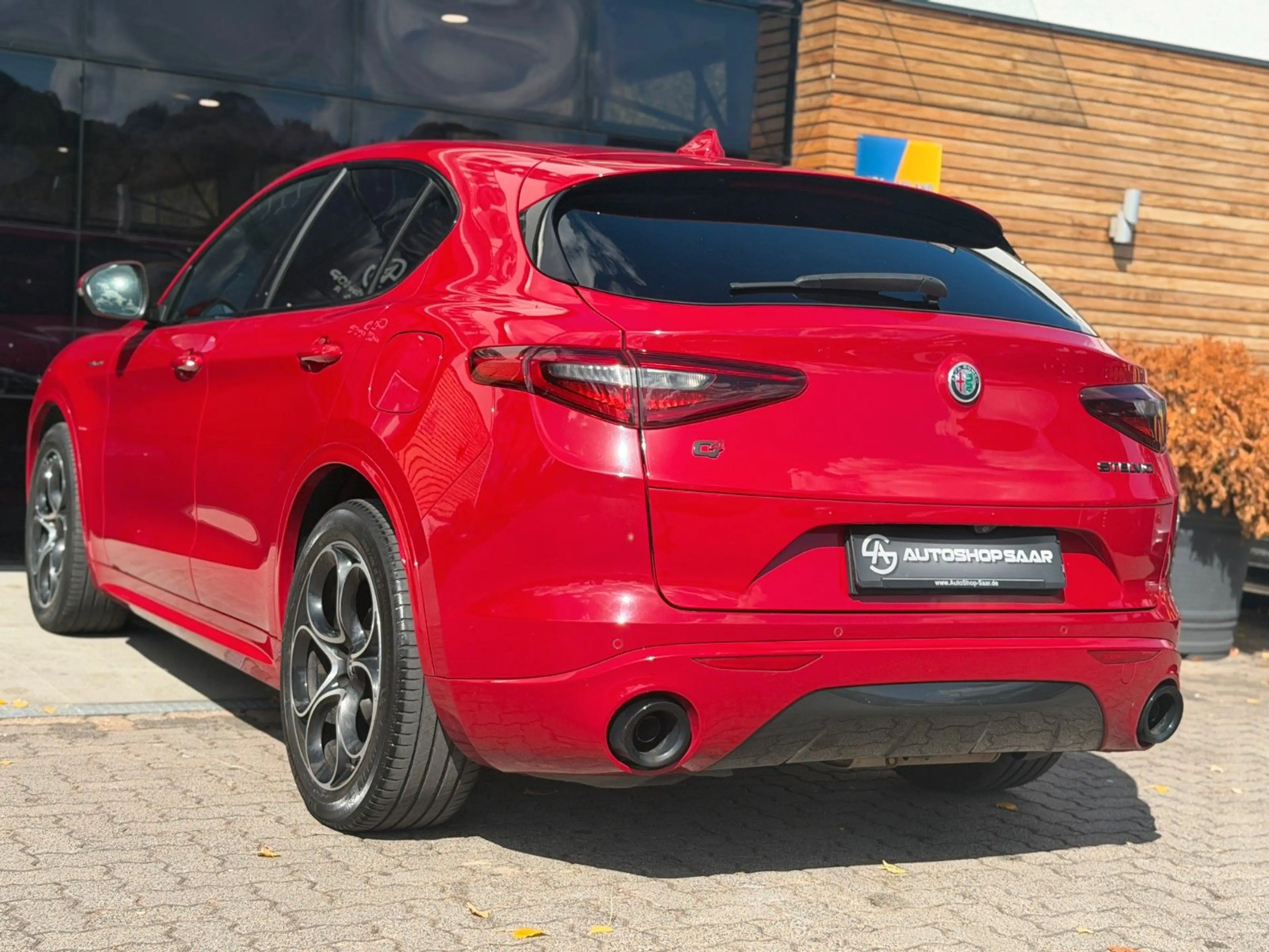 Alfa Romeo Stelvio Veloce Q4 — photo 10