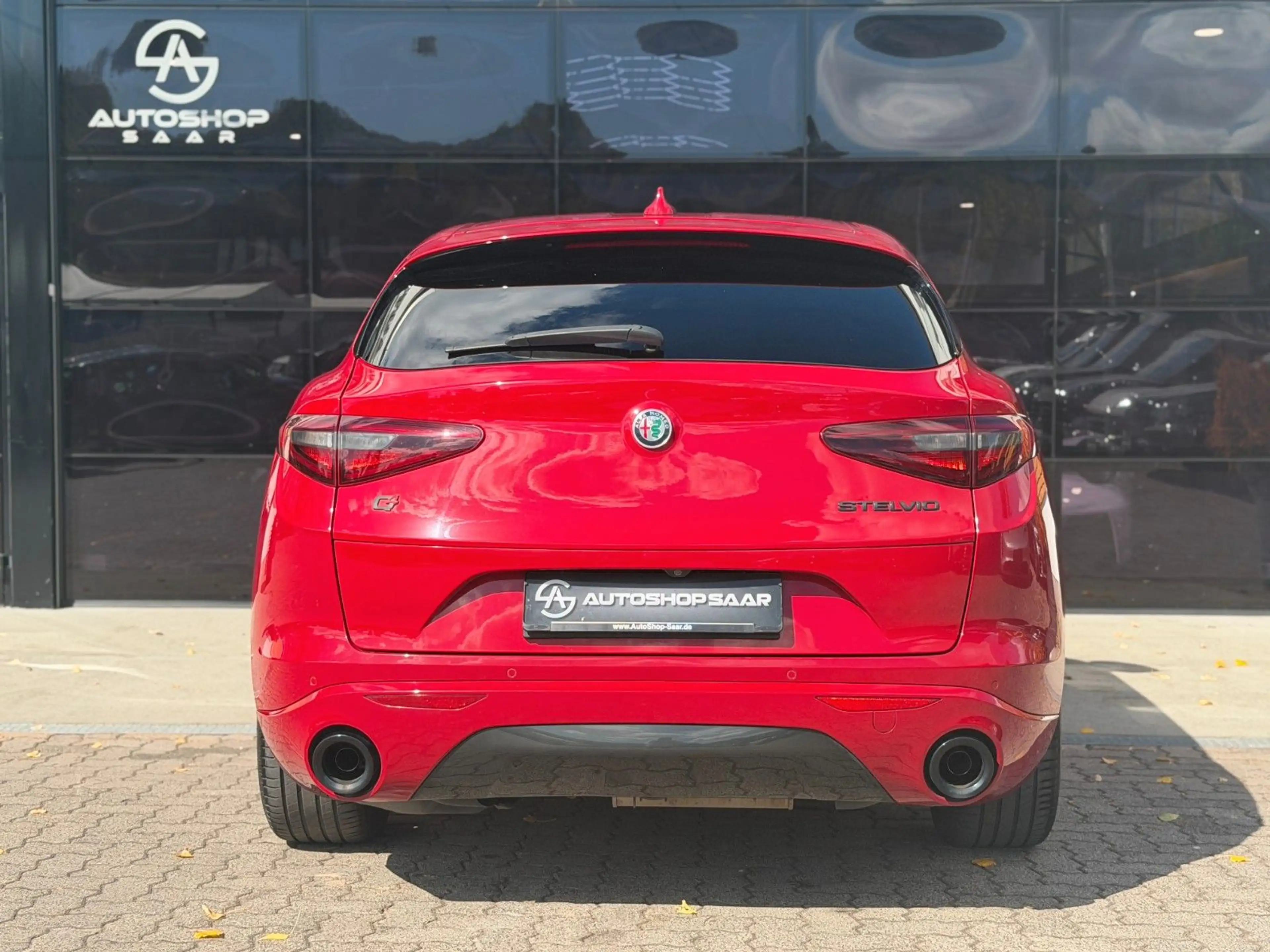 Alfa Romeo Stelvio Veloce Q4 — photo 13