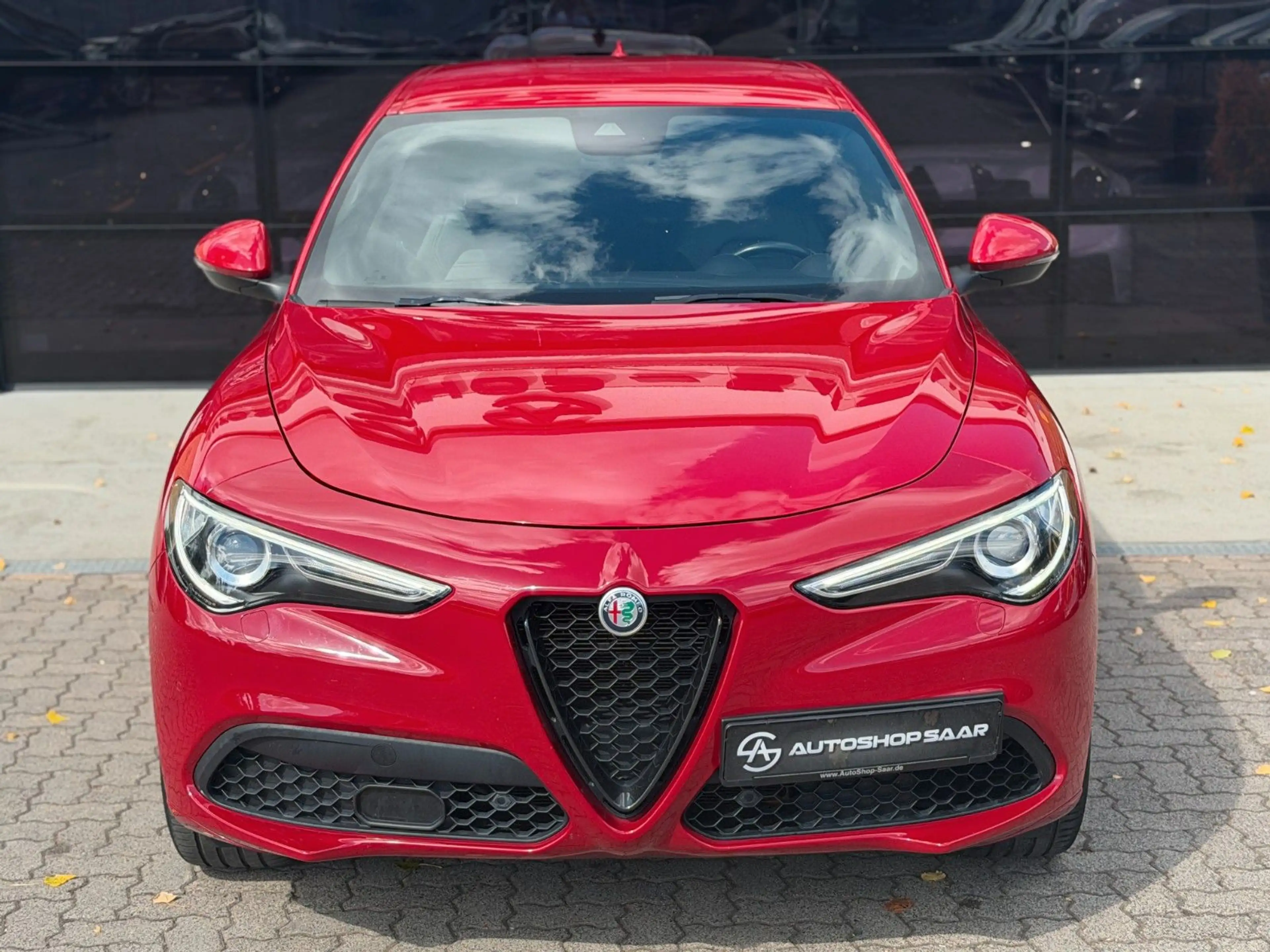 Alfa Romeo Stelvio Veloce Q4 — photo 2