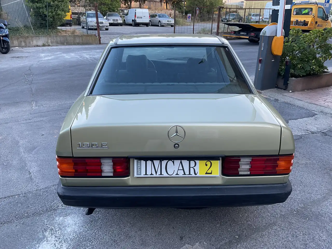 Mercedes-Benz 190 E, foto 5
