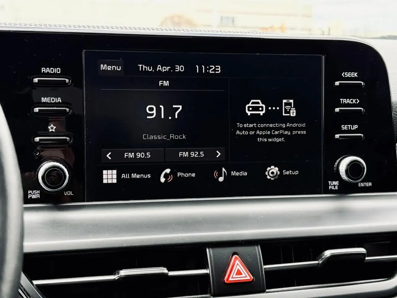Kia Seltos снимка Kia Seltos