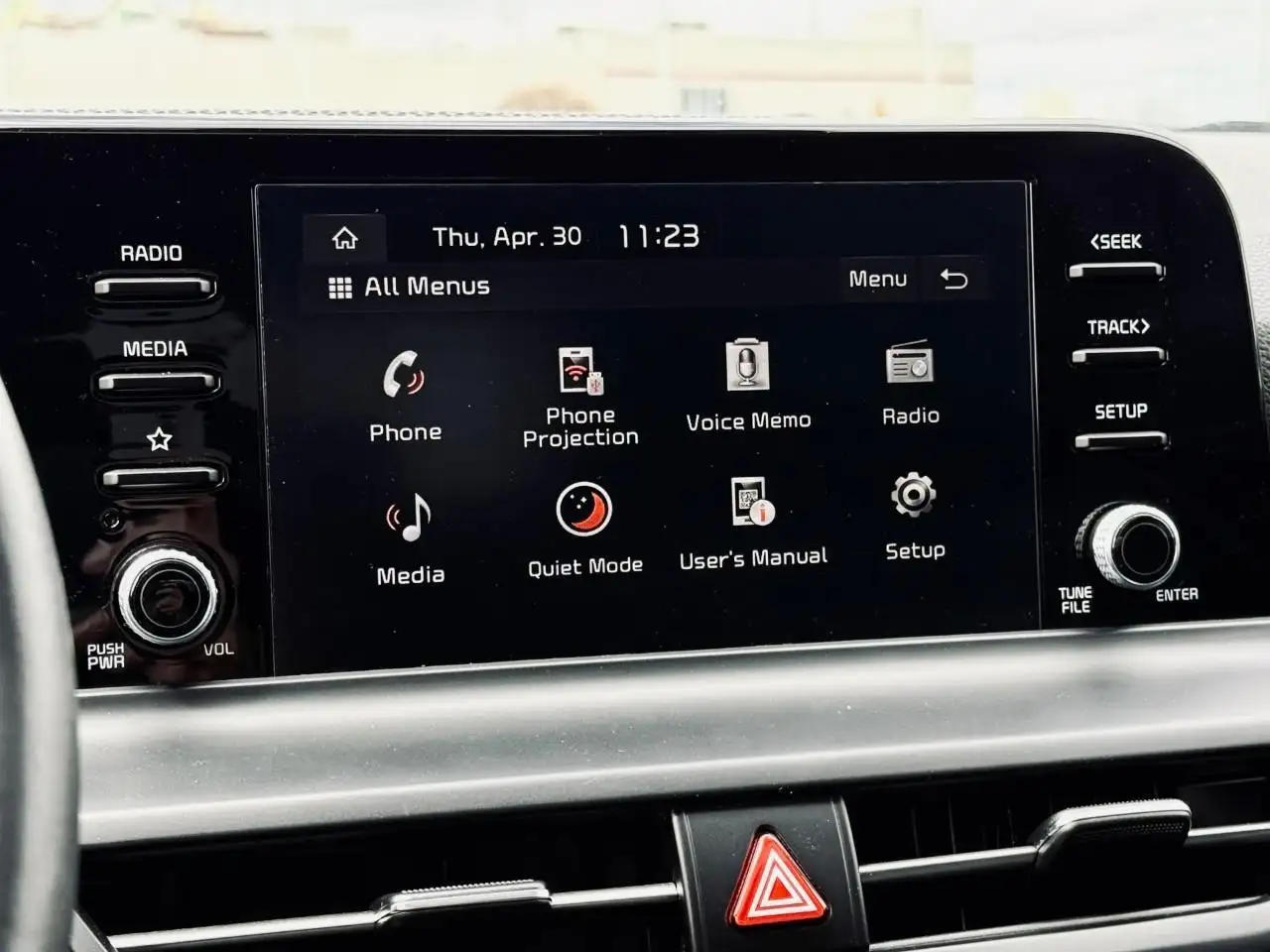 Kia Seltos снимка Kia Seltos