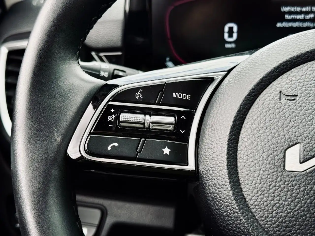 Kia Seltos снимка Kia Seltos