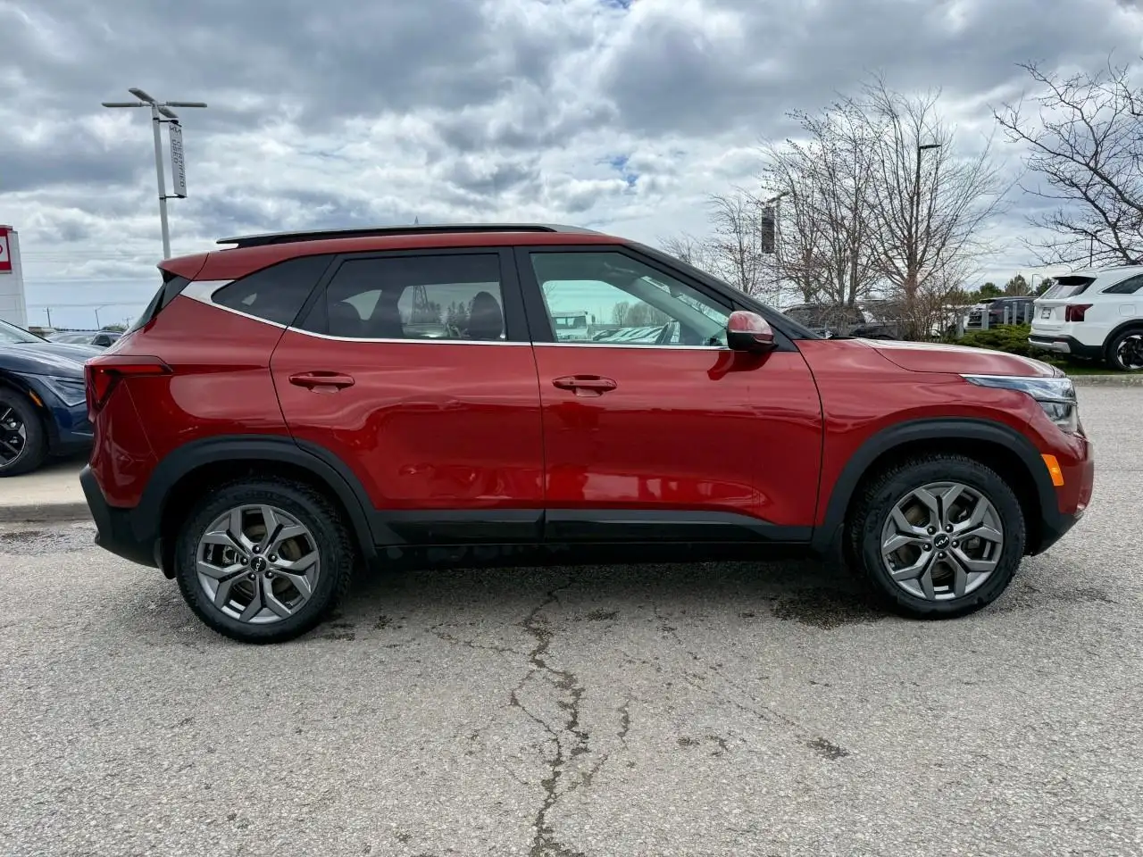 Kia Seltos снимка Kia Seltos