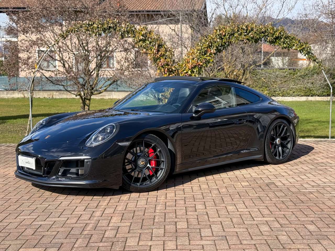 Porsche 911 911 Carrera 991.2 Gts Coupe -- 111 Punti