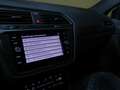 Volkswagen Tiguan 2.0 TDI SCR 4MOTION DSG7 R-Line AHK Navi Noir - thumbnail 47