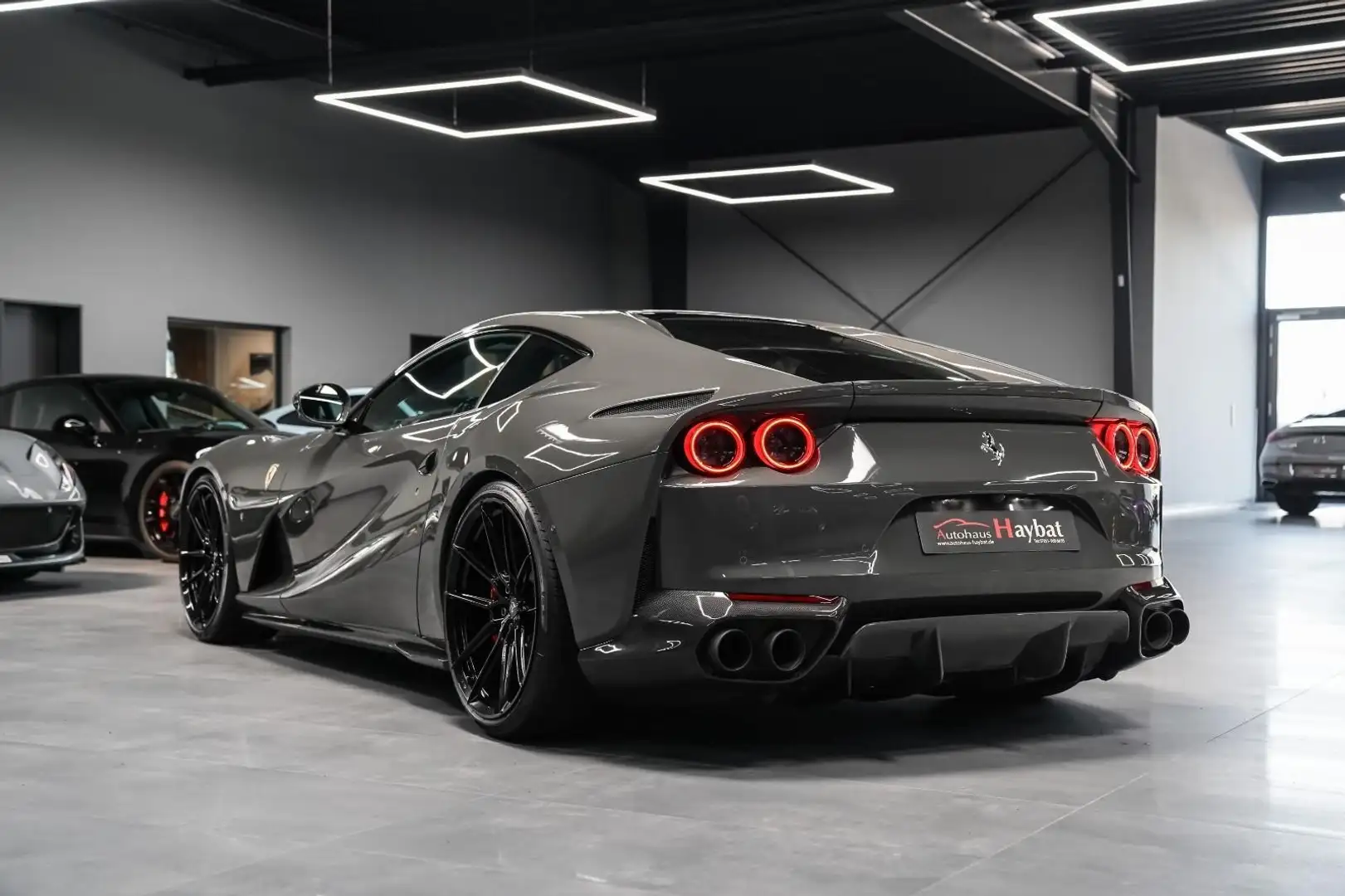 Ferrari 812 Superfast 6.5 dct - 2