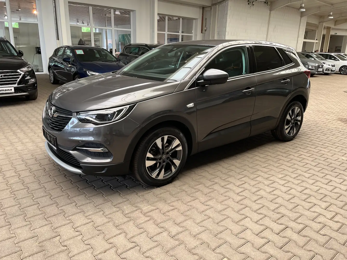 Opel Grandland X Innovation Gris - 1