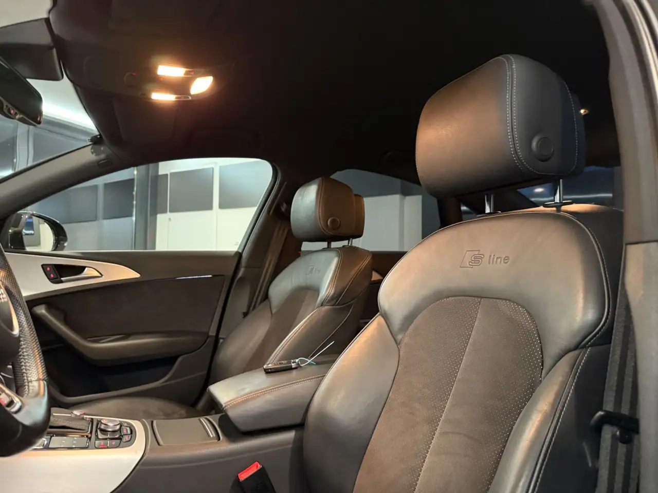 Audi A6 3.0 TDI Sport quattro / S LINE PLUS / ROTOR / KAM Bild 23