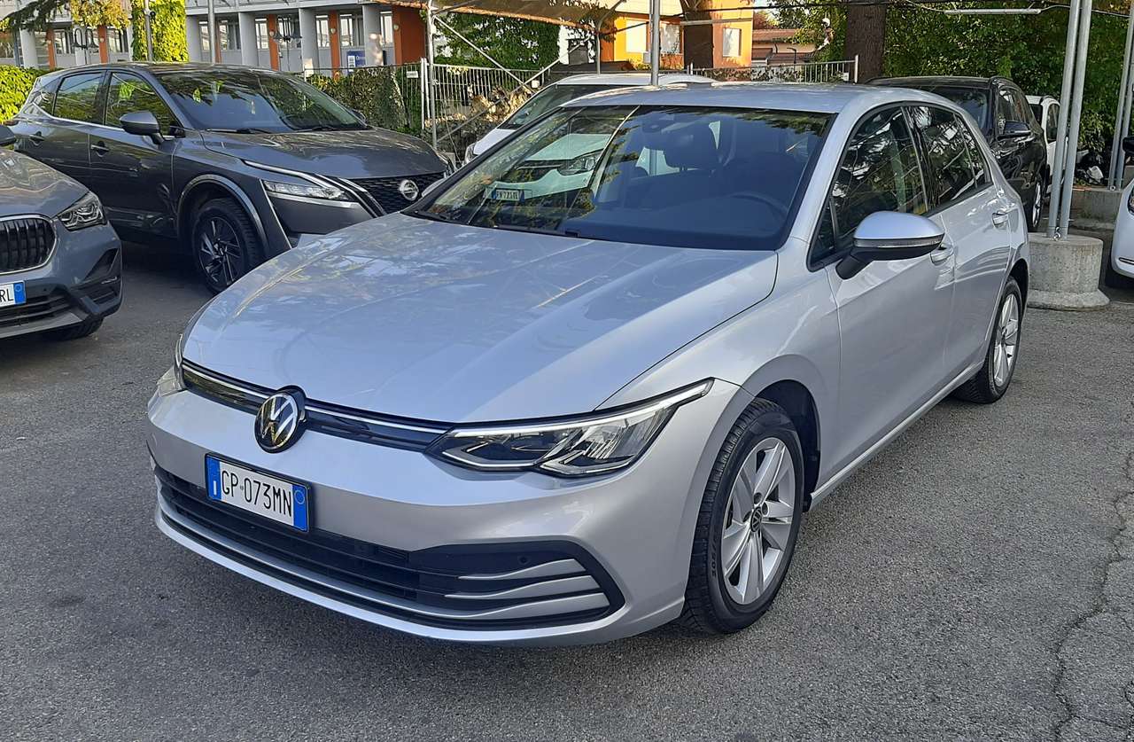 Volkswagen Golf 1.5 etsi evo Life 130cv dsg