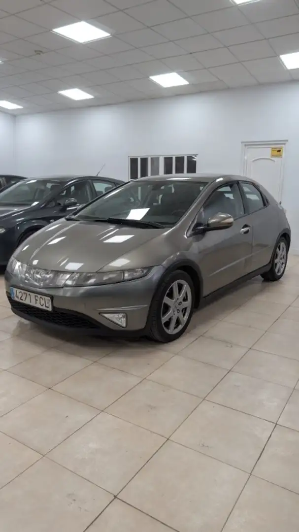 Honda Civic 2.2i-CTDI Sport Noir - 1