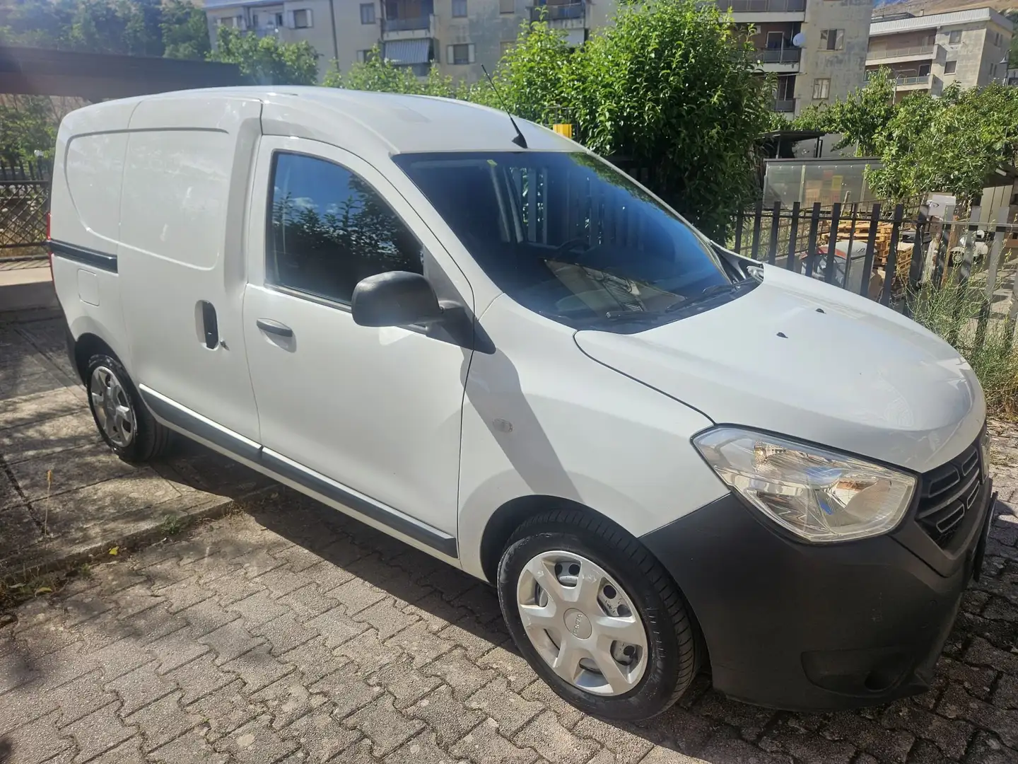 Dacia Dokker Dokker 1.5 dci Furgone I.v.a. Esposta Bianco - 1