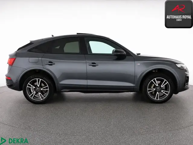 Audi Q5 view 6