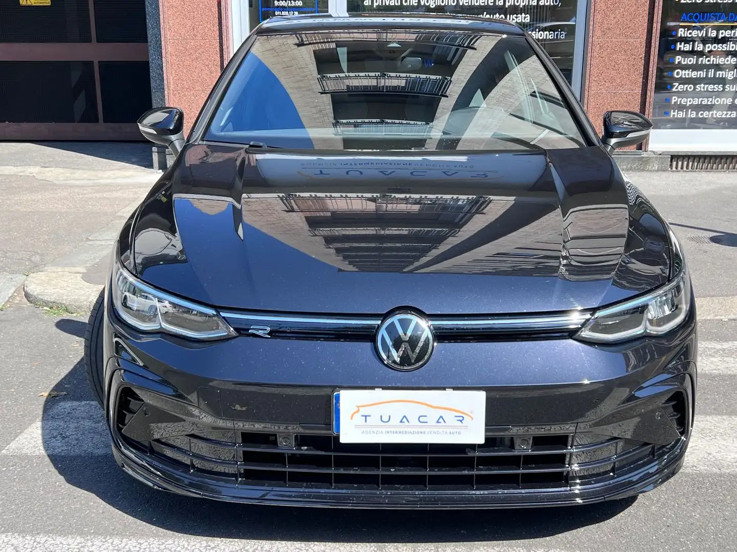 Volkswagen Golf R Line 1.5 TSI crna - 2