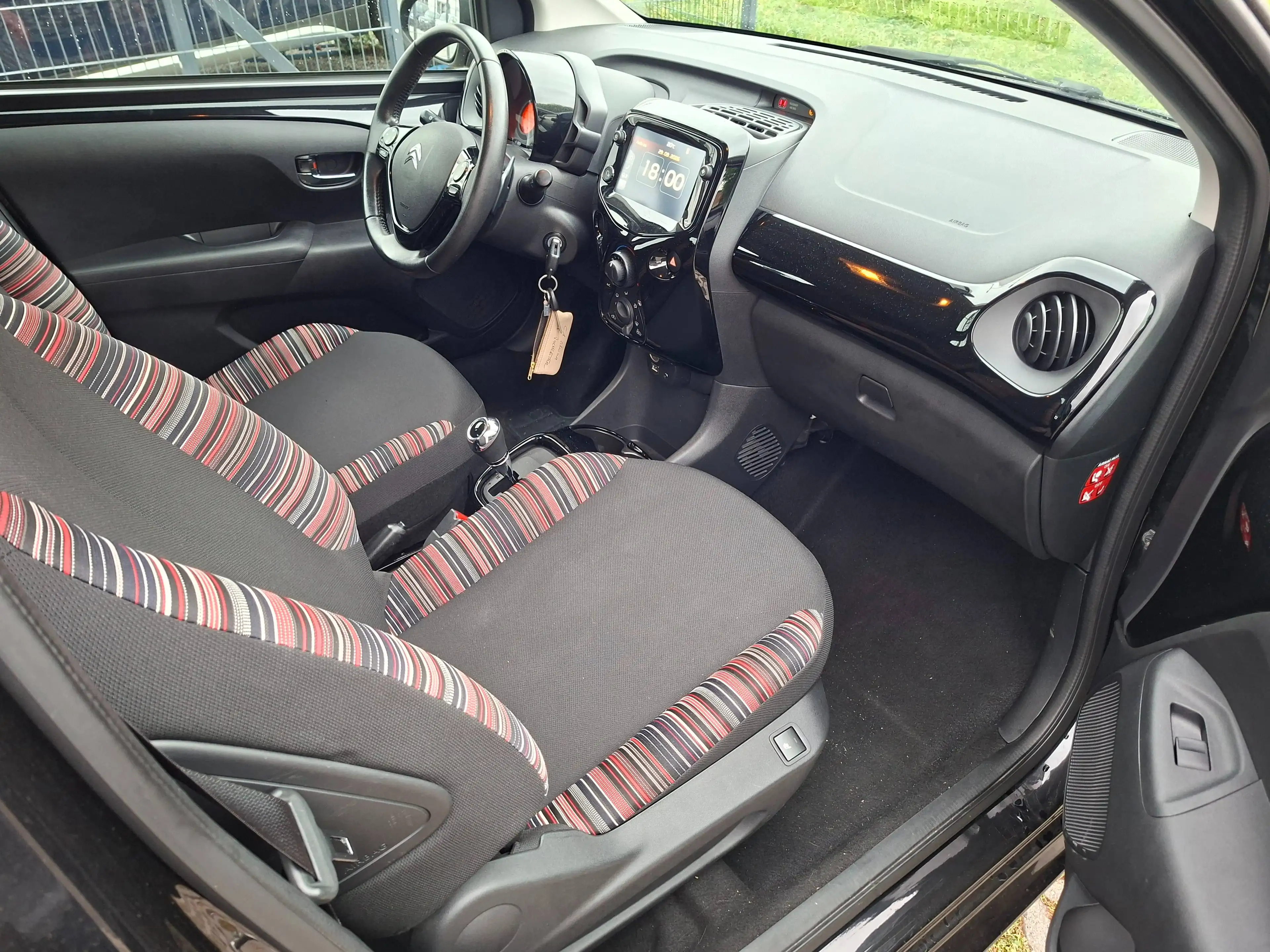 Citroen C1 Shine — photo 7