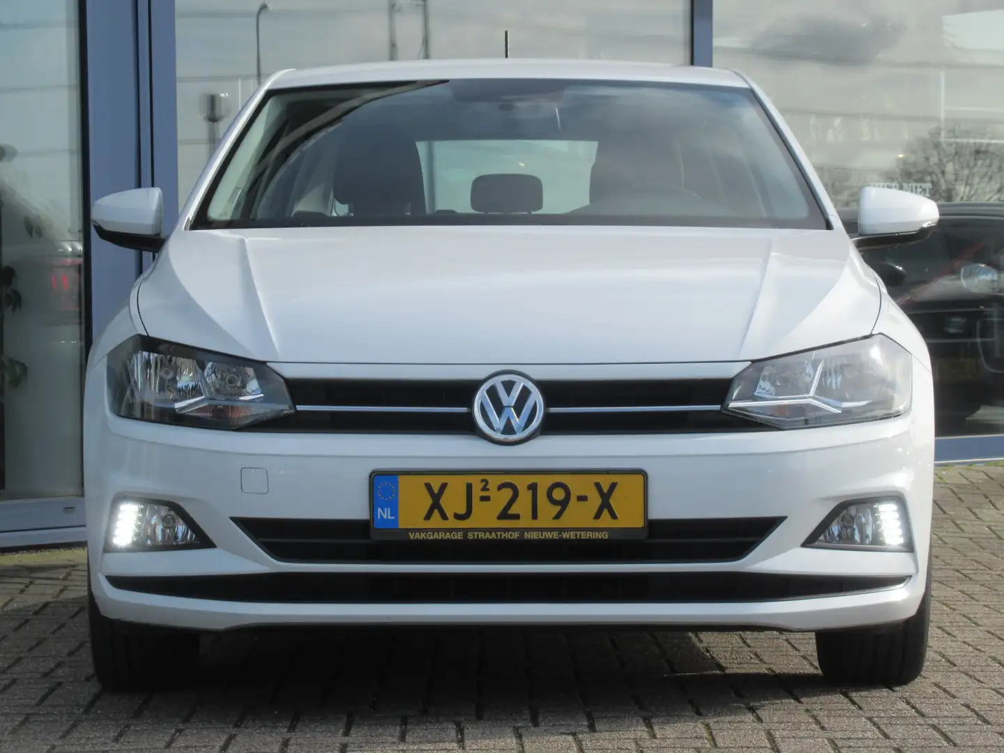 Volkswagen Polo 1.0 Comfortline 5-Drs, Carplay + Android Auto / Na Blanco - 2