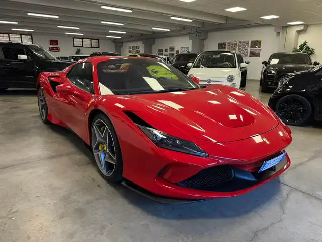 Ferrari F8 Tributo F8 Tributo Spider Spider 3.9