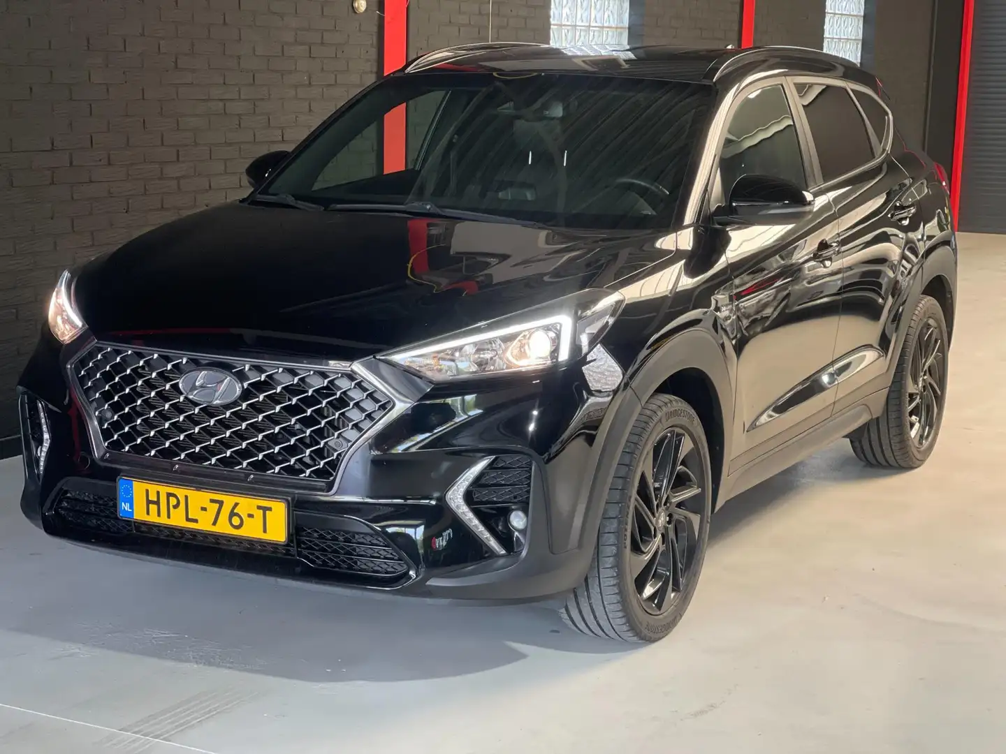 Hyundai TUCSON 1.6 T-GDI N-Line |CARPLAY|NAVI|LANE|TREKHAAK Noir - 1