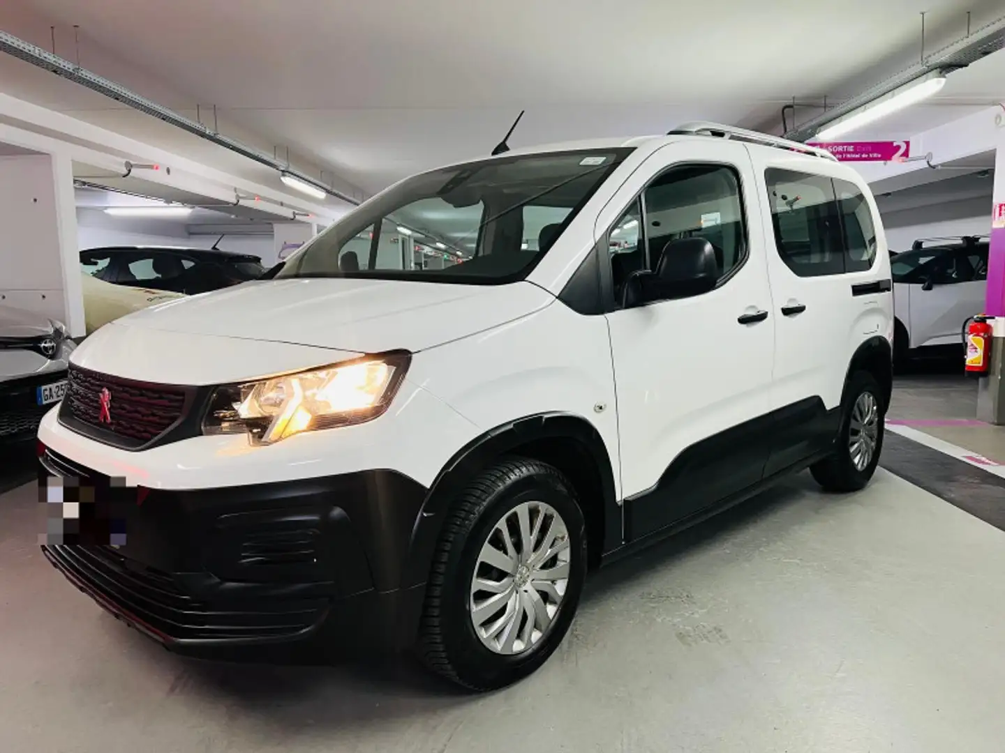 Peugeot Rifter 1.5 BLUEHDI 130CH S\u0026S LONG ACTIVE***1ère main** Distrib neuve** Blanco - 1