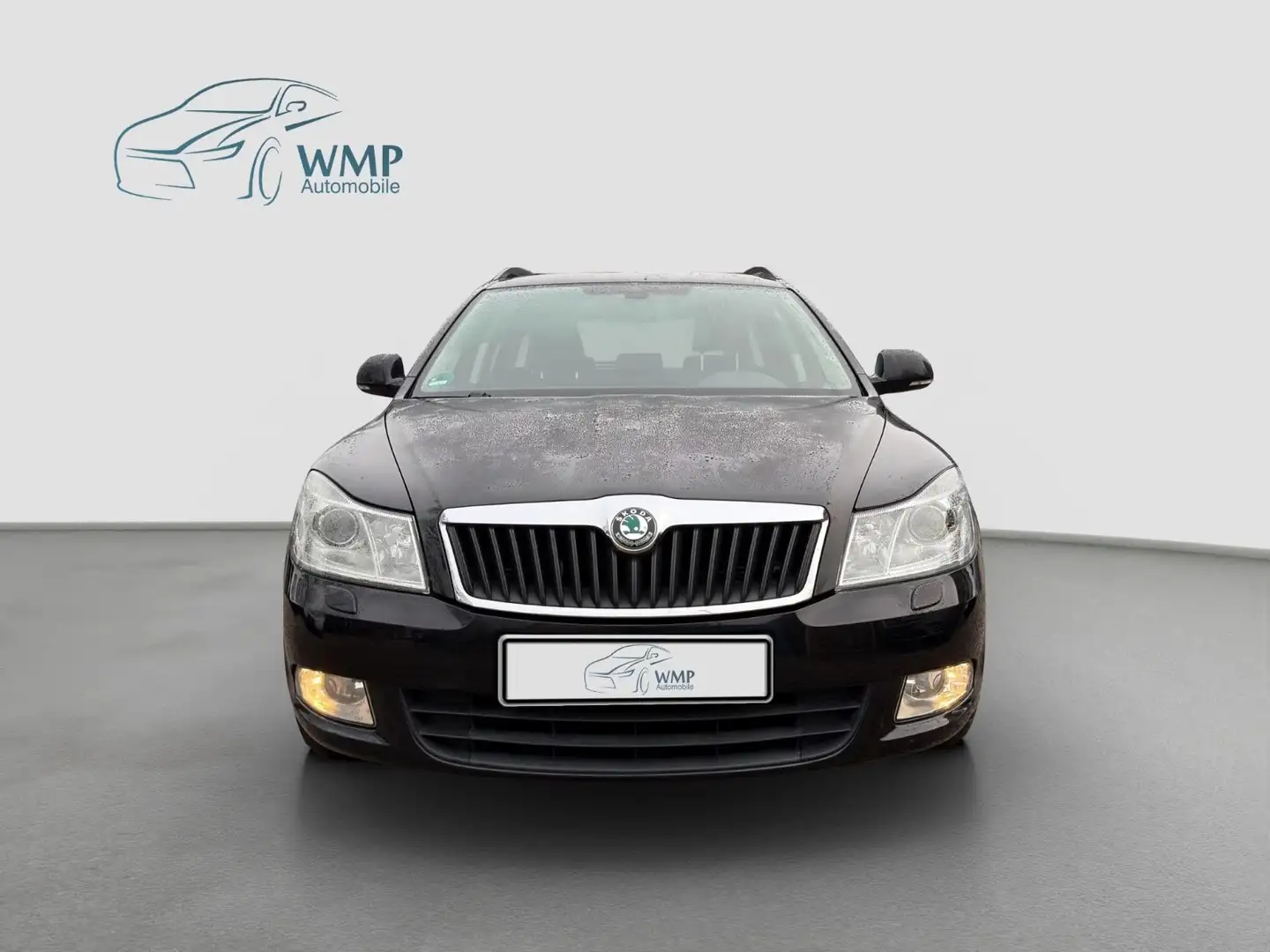 Skoda Octavia Combi Family/Klimaau./Tempom./PDC/Xenon Schwarz - 2