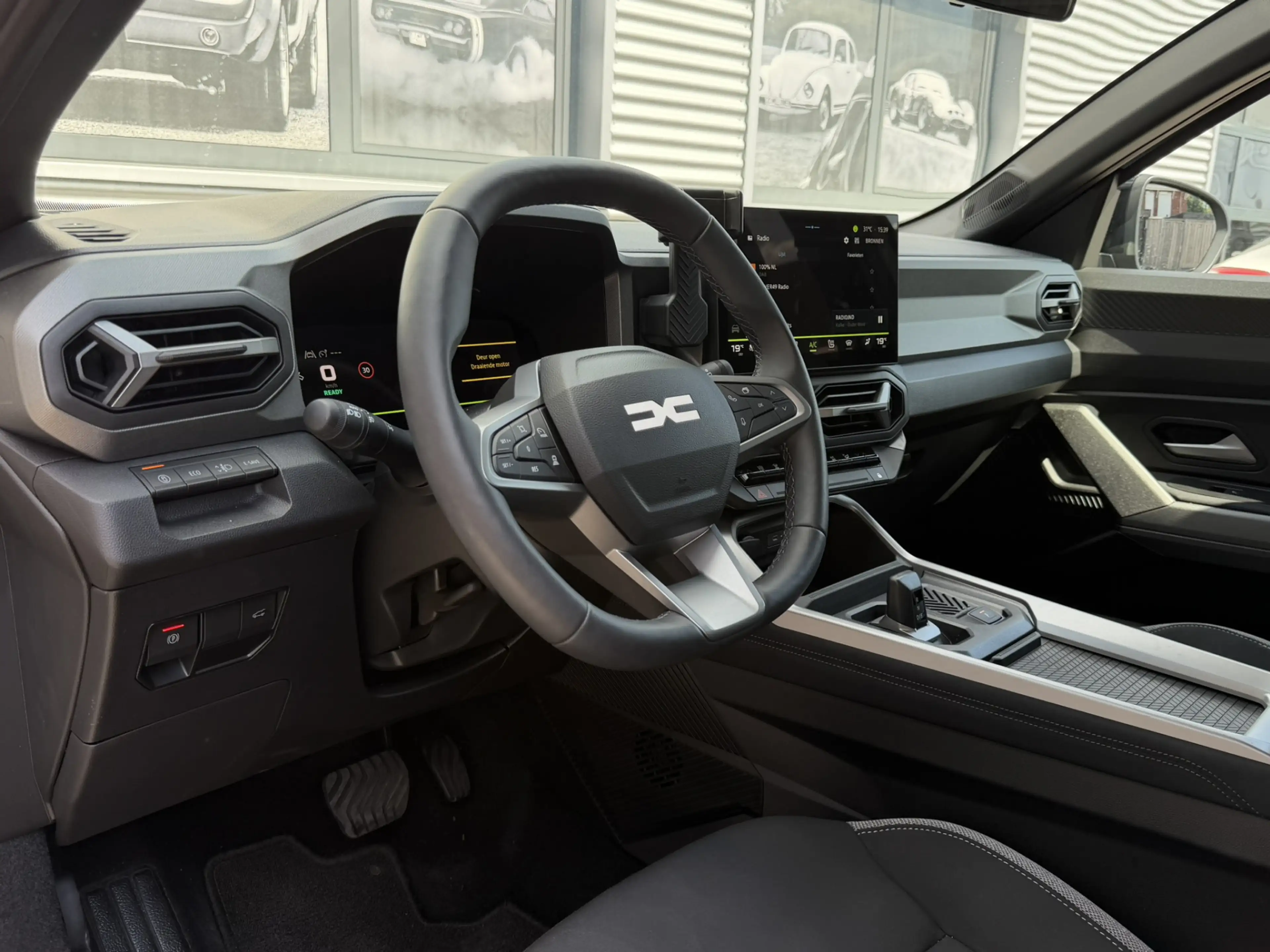 Dacia Bigster 1.8 Hybrid 155 Limited Edition — photo 4