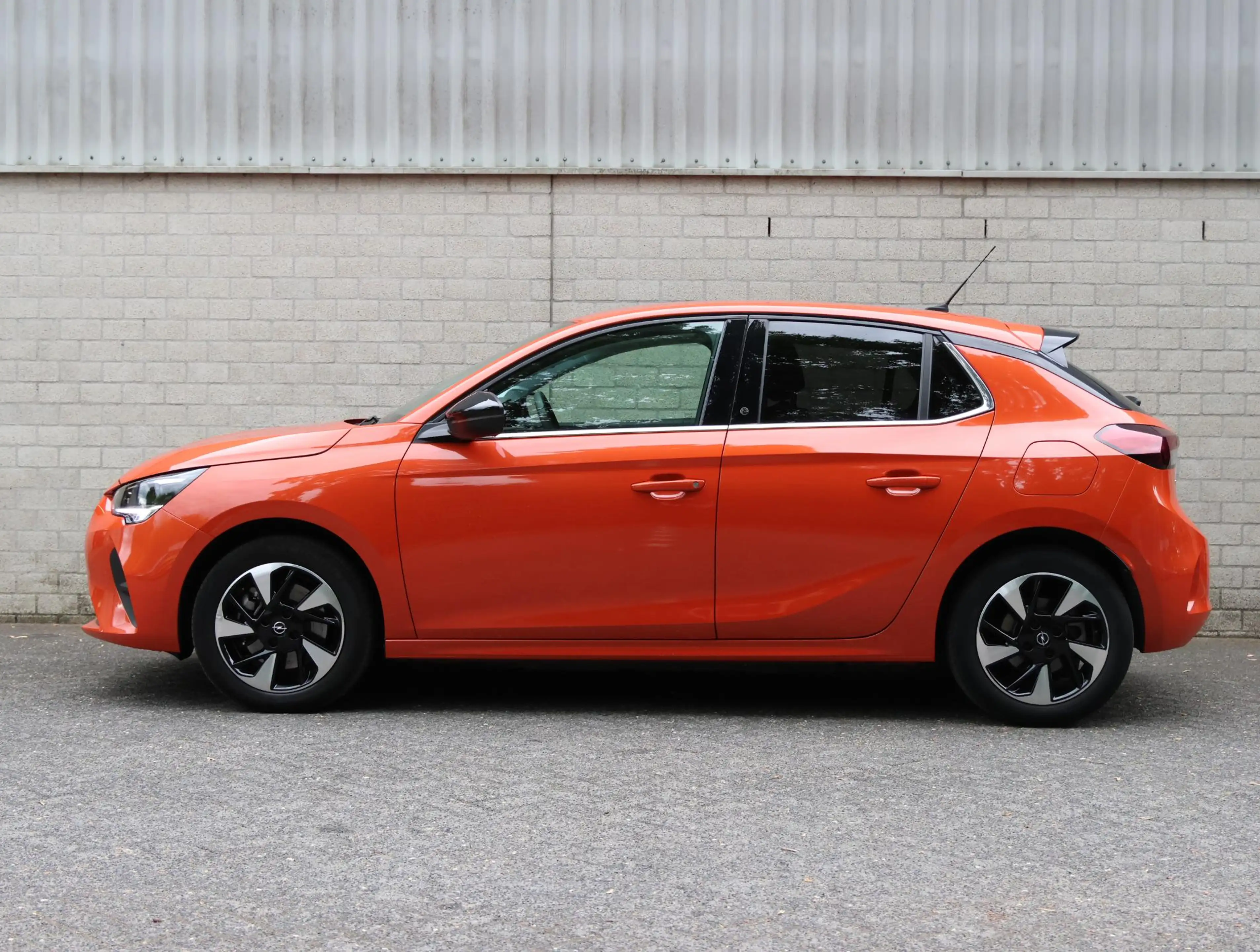 Opel Corsa-e Level 3 50 kWh 136pk | Accu 95% | Lichtmetalen vel — photo 2