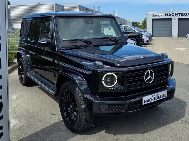 Mercedes-Benz G 400