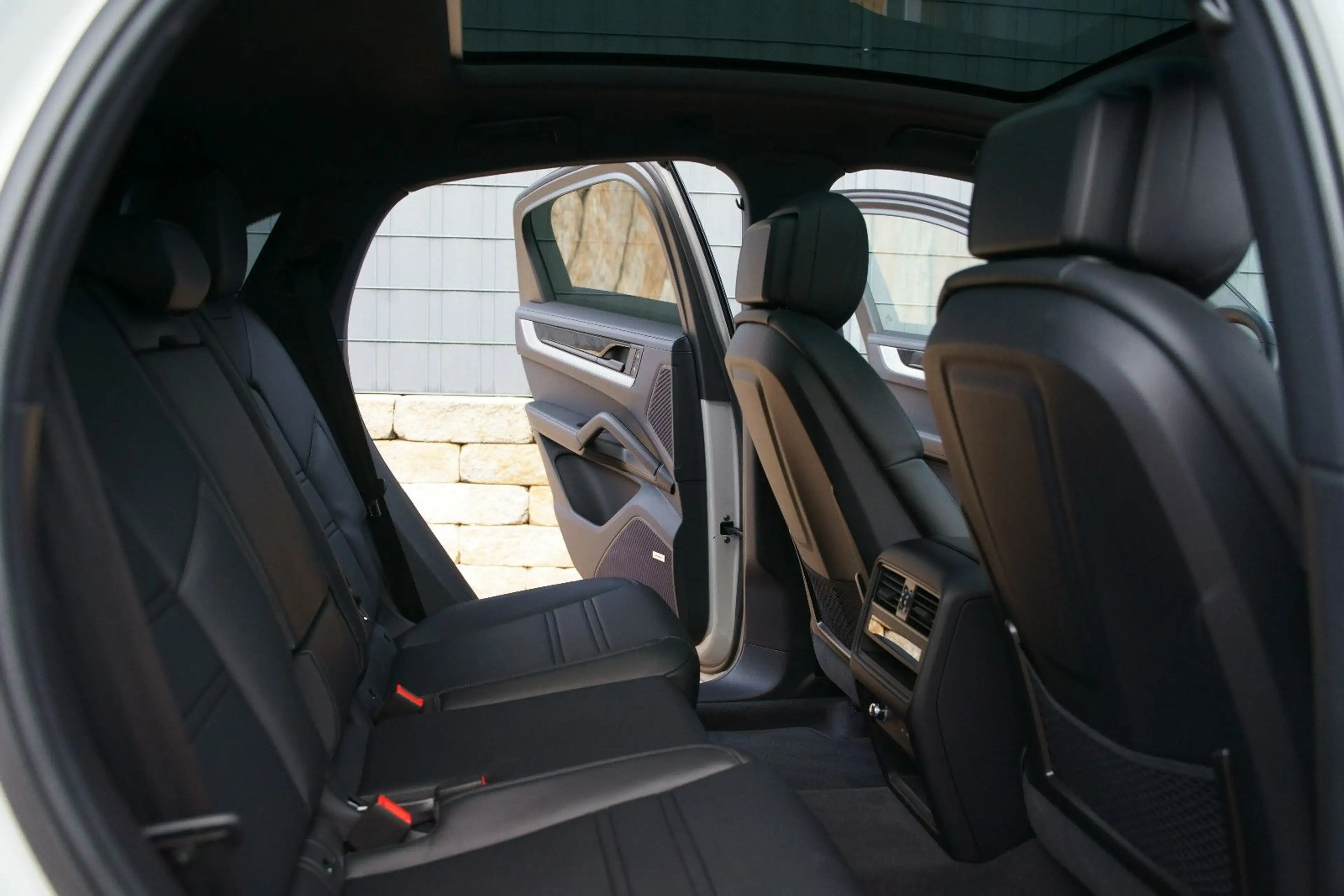 Porsche Cayenne Coupe E-Hybrid /Massasge/HeadUP/INNO — photo 11