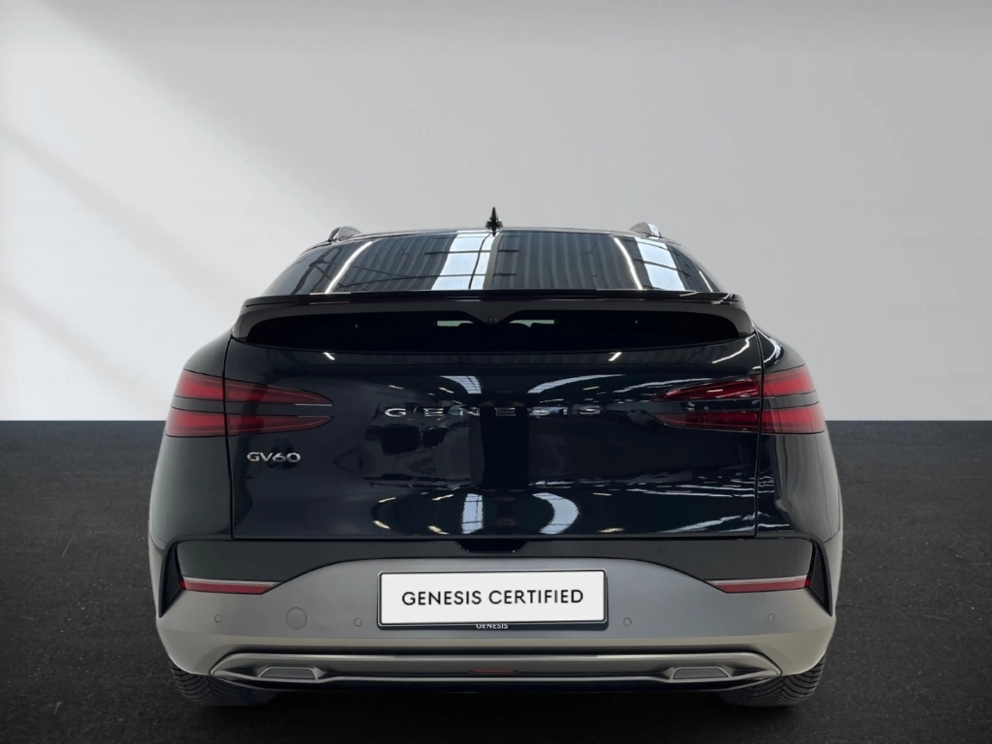 Genesis GV60 Sport Elektro 4WD Sportpaket Panorama Memory Sitze — photo 7