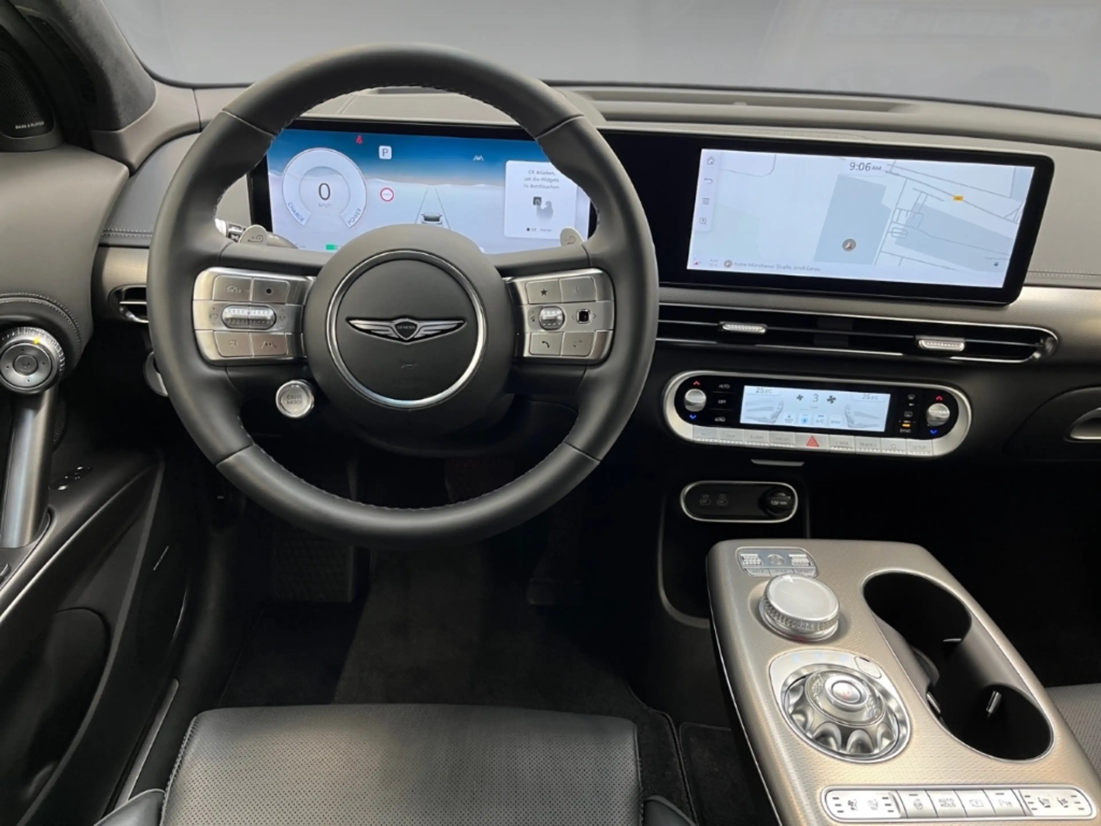 Genesis GV60 Sport Elektro 4WD Sportpaket Panorama Memory Sitze — photo 11