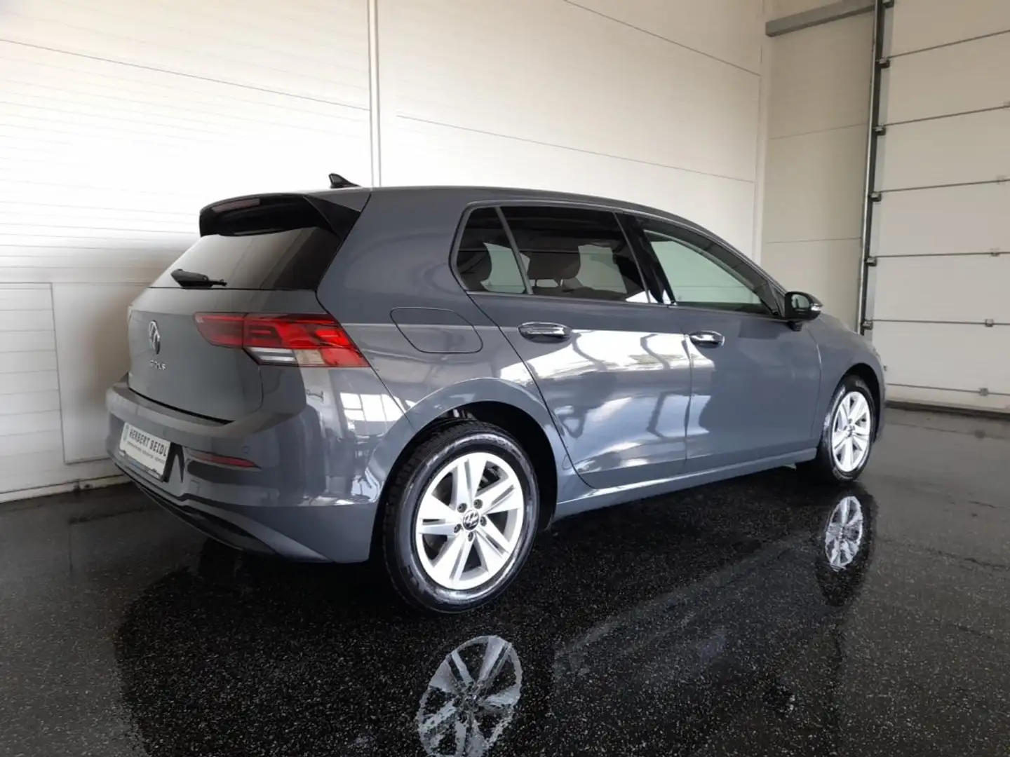 Volkswagen Golf VIII LIFE 2,0 TDI DSG *SPORT MASSAGESITZ MIT MEMORY / VOLL-LED / VIRTUELL / NAVI / KAMERA / ACC / 3-ZONEN KLIMA* Grau - 2