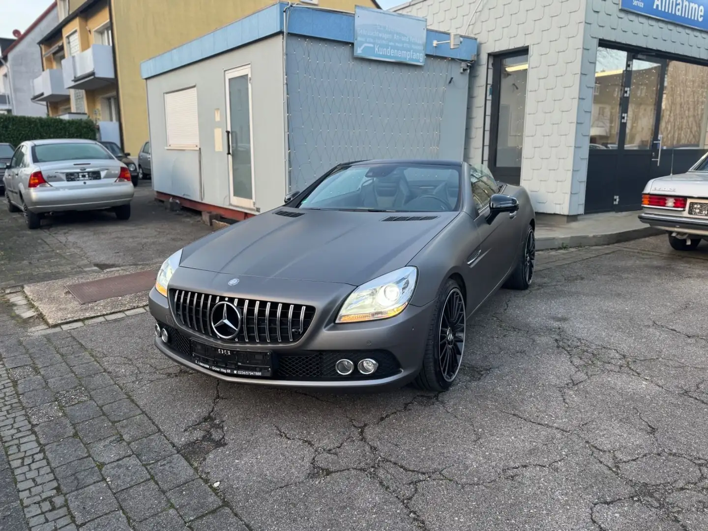Mercedes-Benz SLK 200 Roadster Leder Automatik Facelift Grau - 1