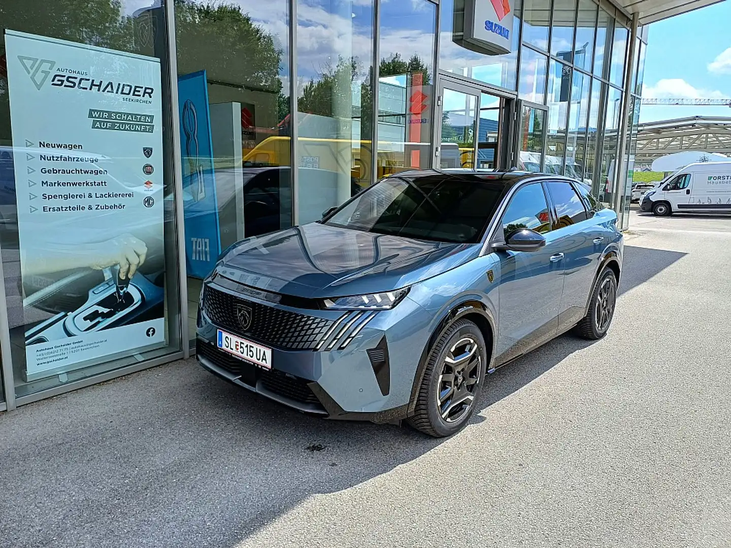 Peugeot 3008 Elektro 210 73kWh GT Blau - 1