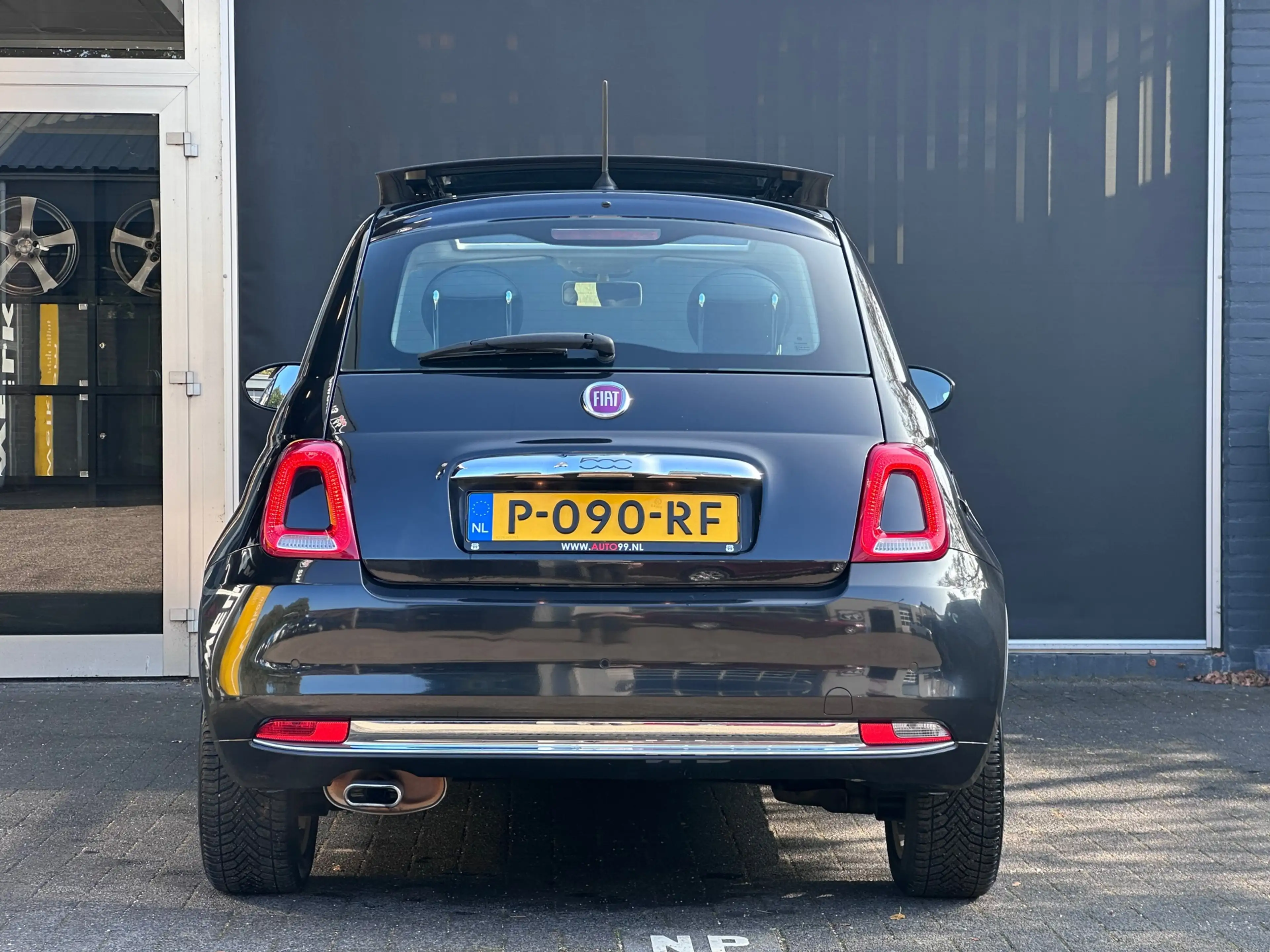 Fiat 500 1.2 Lounge PANO / AIRCO / BLUETOOTH / LM-VELGEN — photo 4