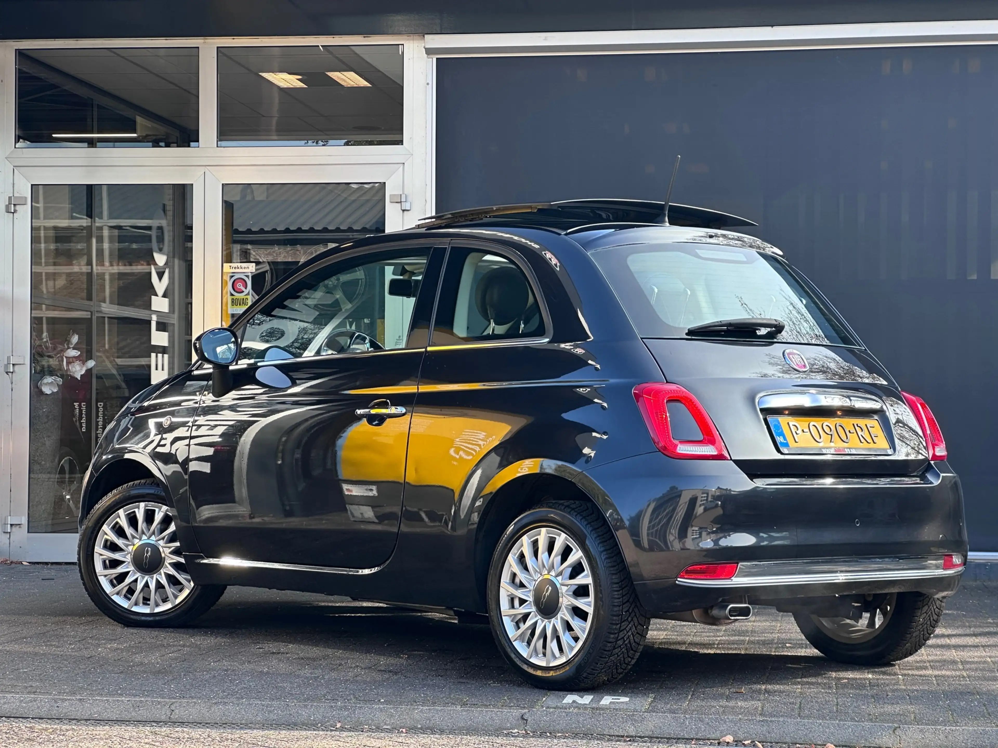 Fiat 500 1.2 Lounge PANO / AIRCO / BLUETOOTH / LM-VELGEN — photo 3
