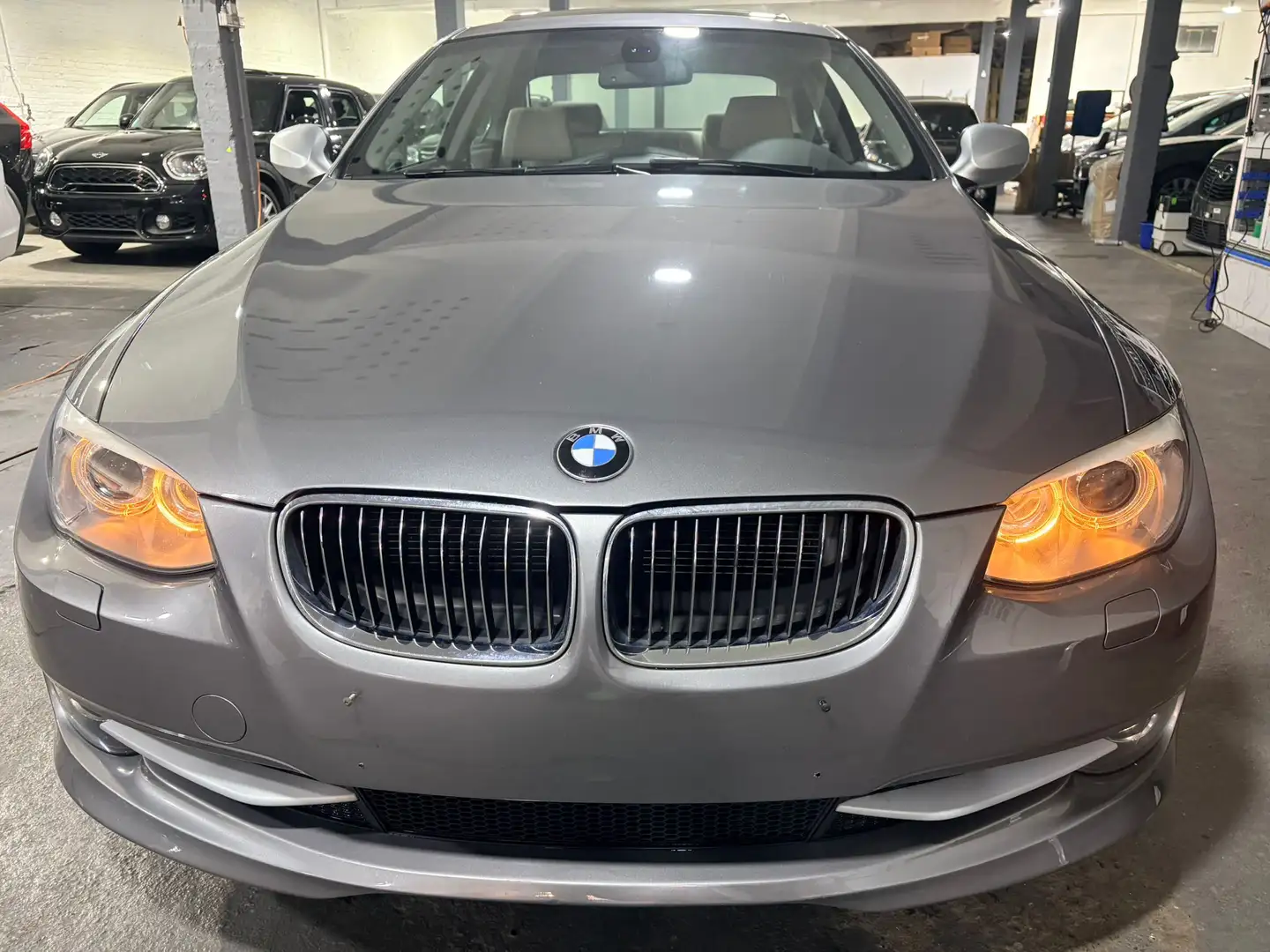 BMW 320 Coupé 320 dA Gris - 2