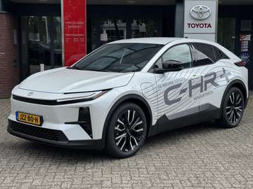FIRST EDITION 77KWH WLTP 607KM STOEL/STUURVERW BLI