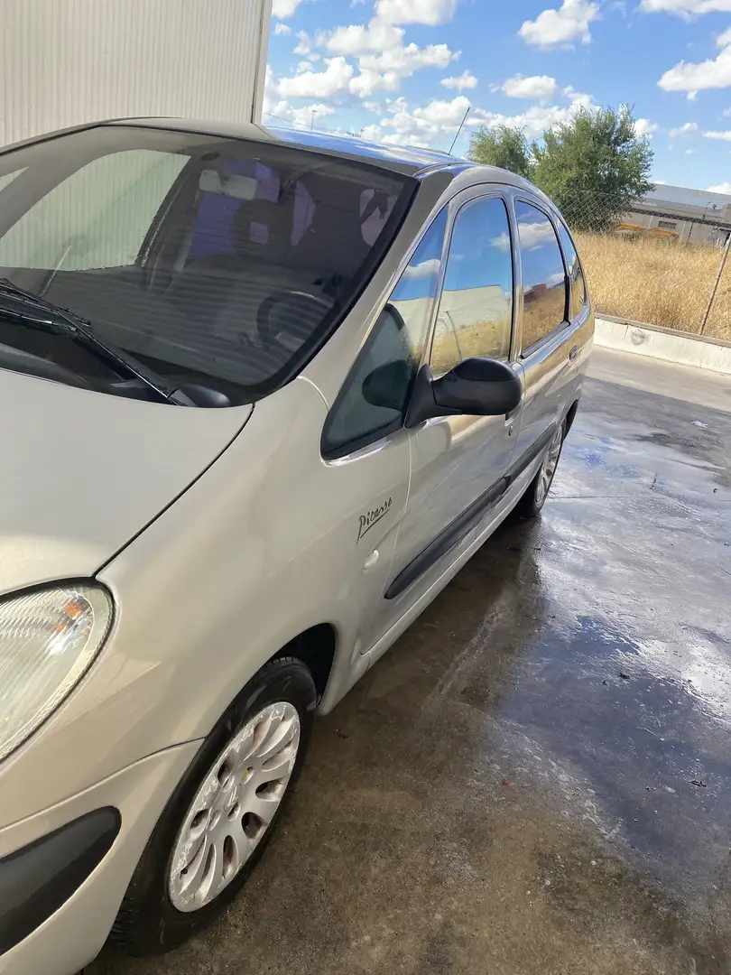 Citroen Xsara Picasso 2.0HDi Vivace - 2