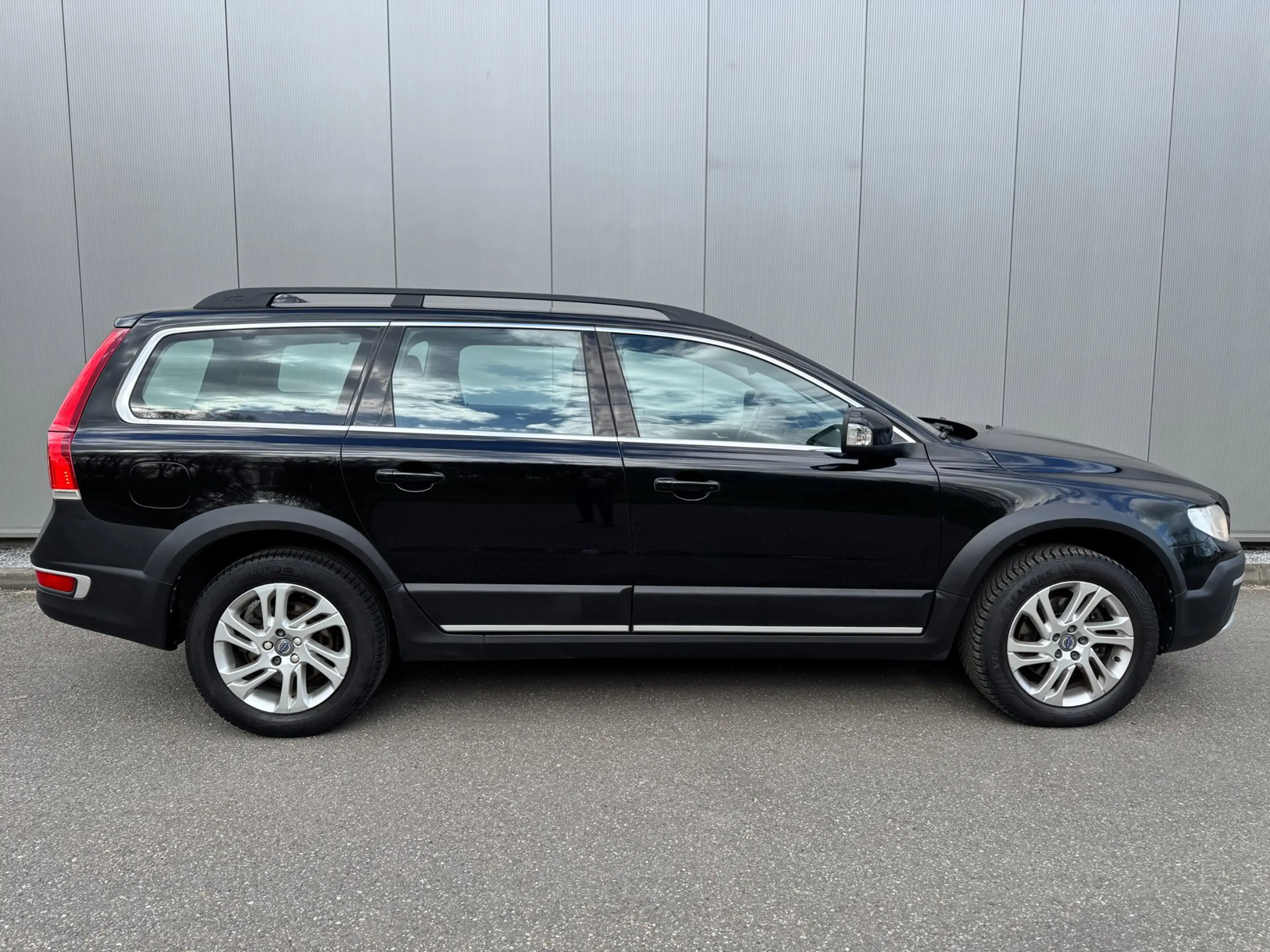 Volvo XC70 2.0 D4 FWD Dynamic Edition LEDER NAVI CLIMA — photo 11
