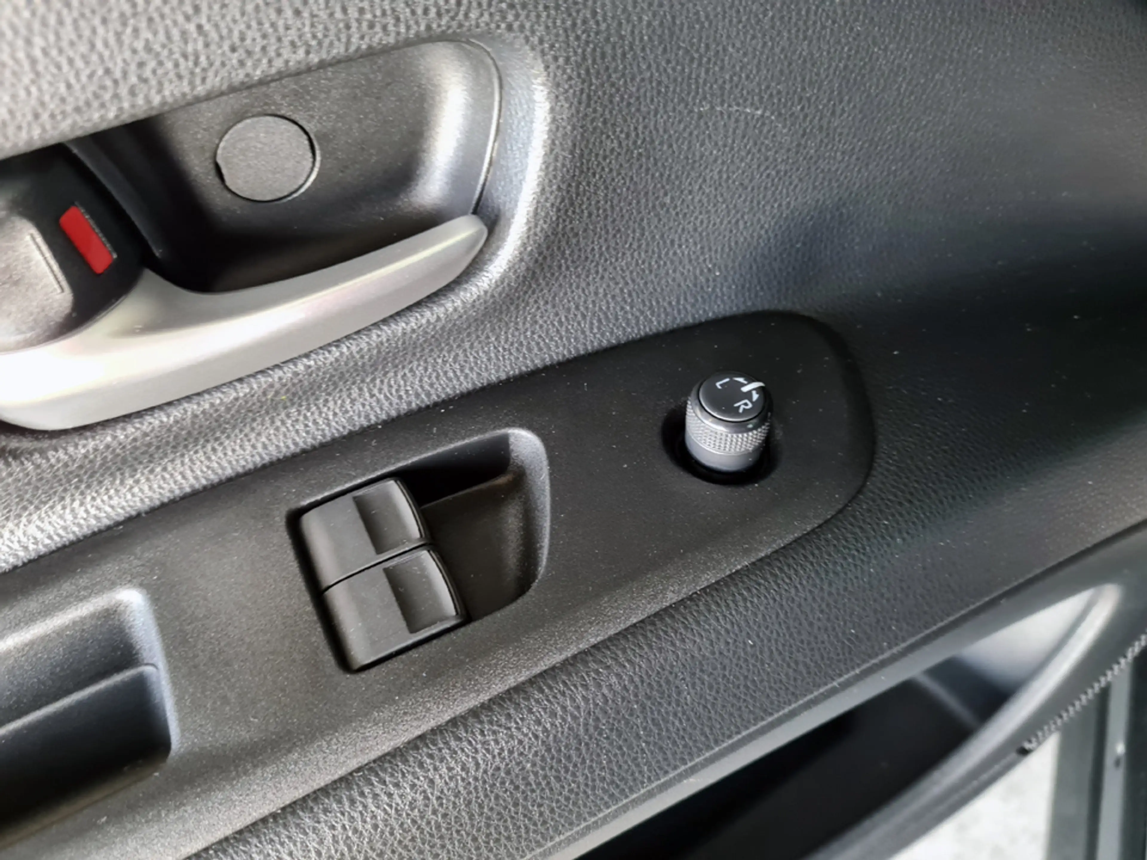 Toyota Aygo X 1.0 VVT-i S-CVT Pulse /Stoelverwarming/Apple Carpl — photo 19