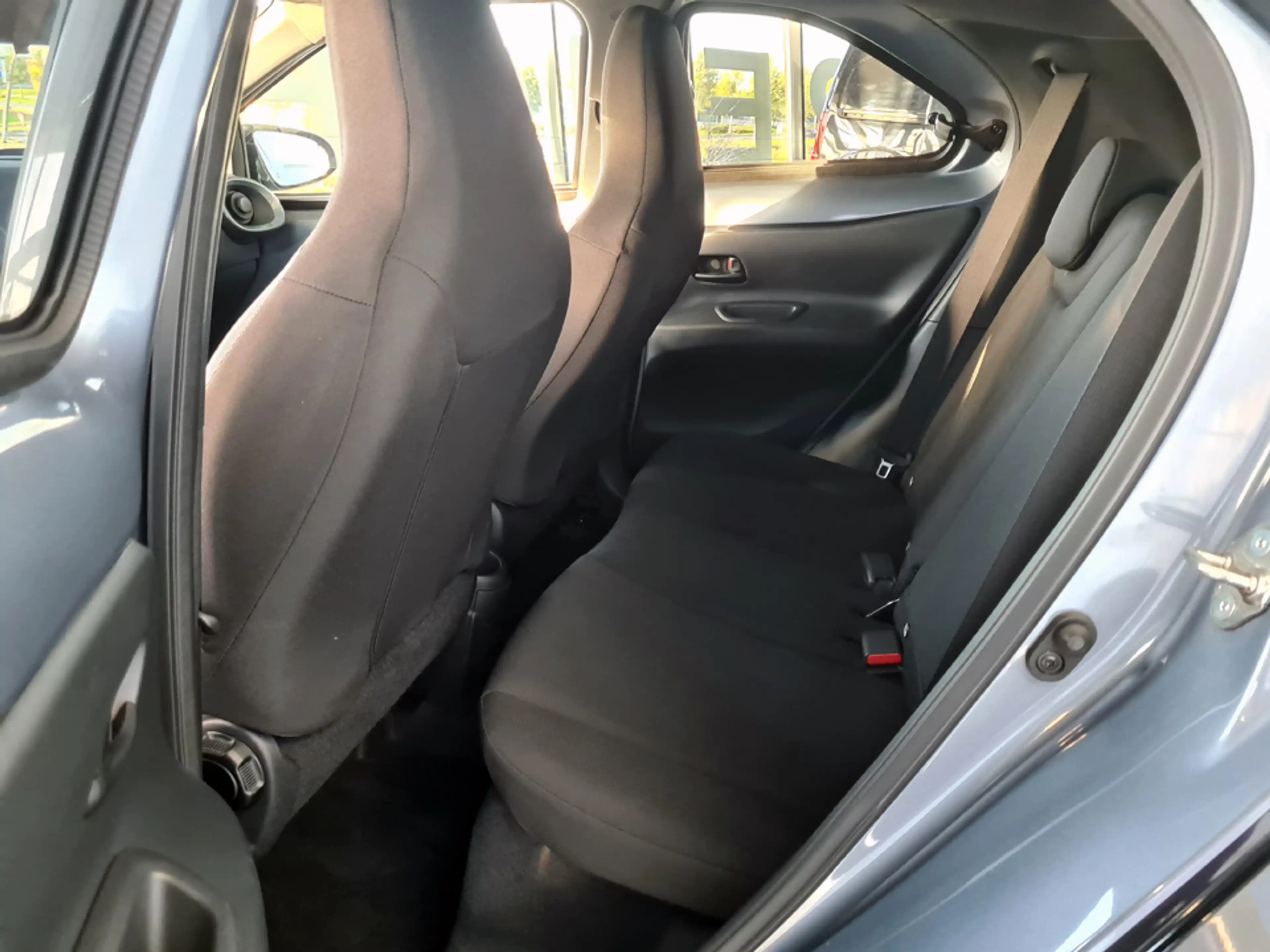 Toyota Aygo X 1.0 VVT-i S-CVT Pulse /Stoelverwarming/Apple Carpl — photo 9