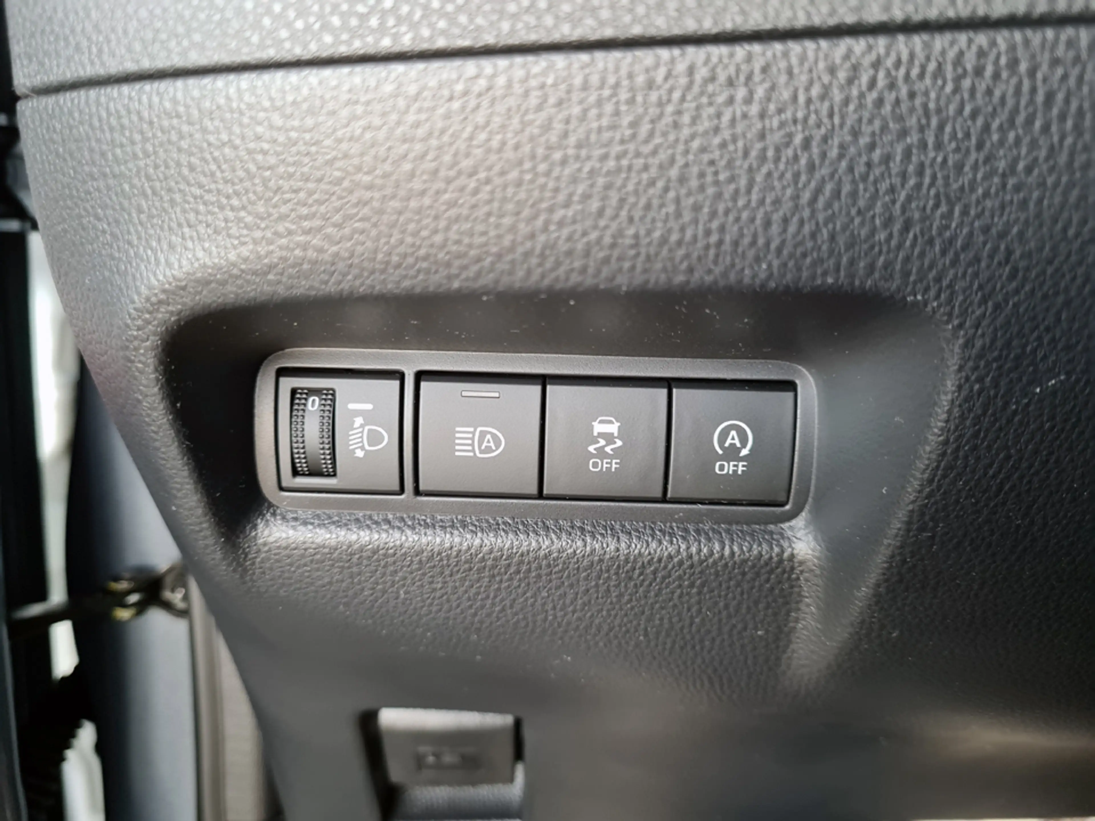 Toyota Aygo X 1.0 VVT-i S-CVT Pulse /Stoelverwarming/Apple Carpl — photo 18