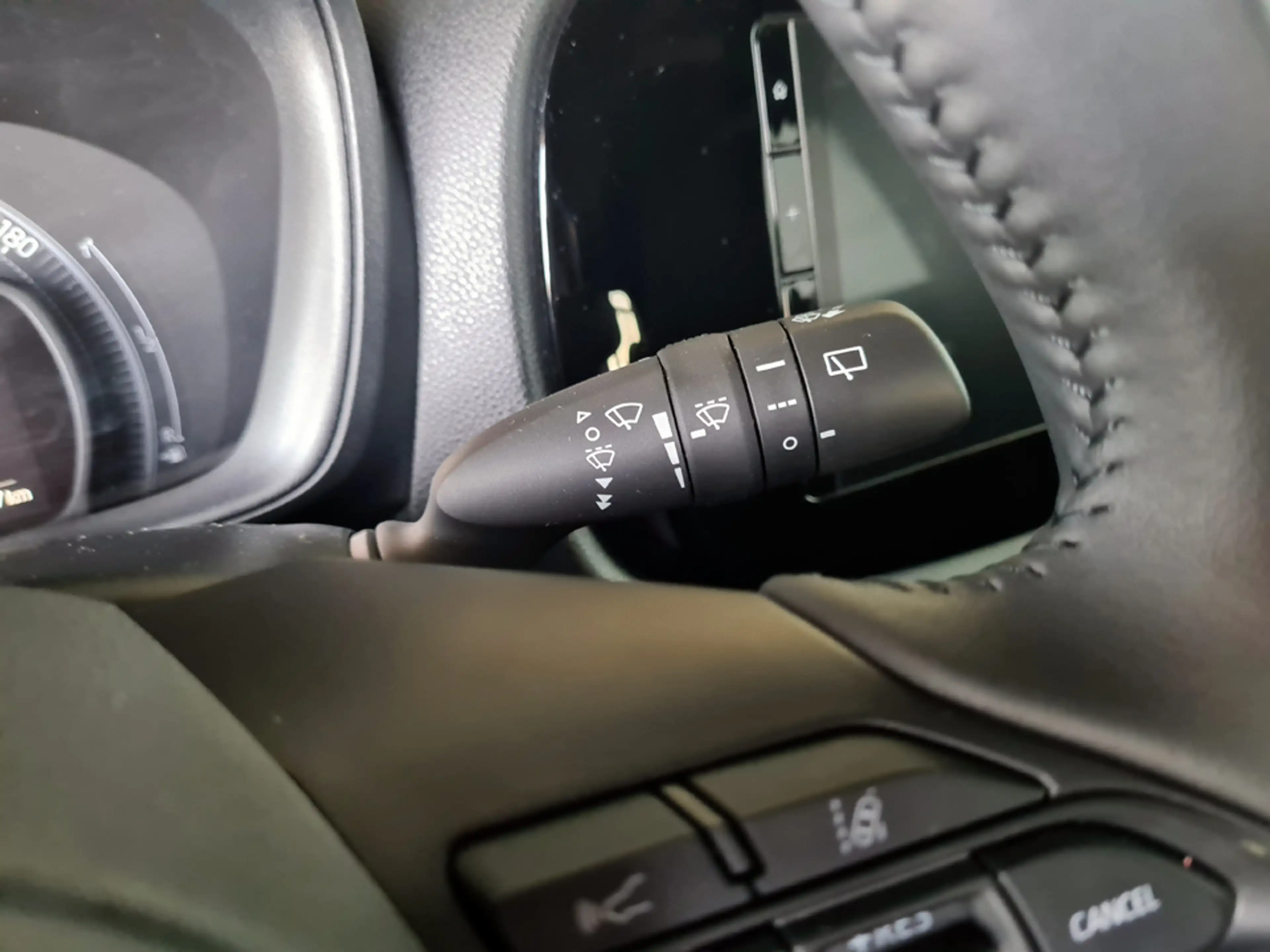 Toyota Aygo X 1.0 VVT-i S-CVT Pulse /Stoelverwarming/Apple Carpl — photo 20