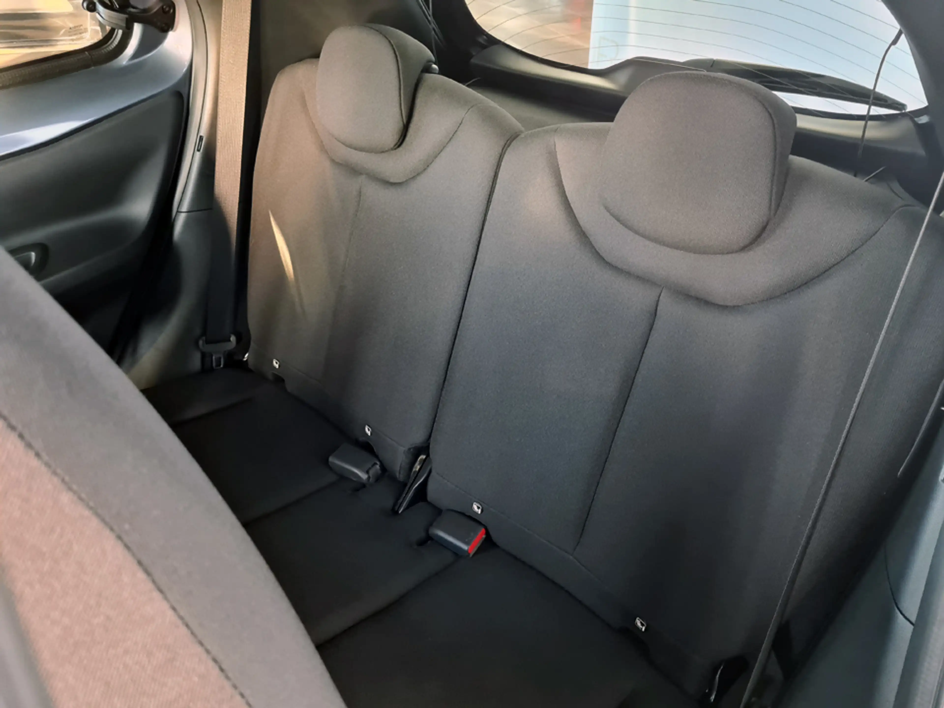 Toyota Aygo X 1.0 VVT-i S-CVT Pulse /Stoelverwarming/Apple Carpl — photo 8