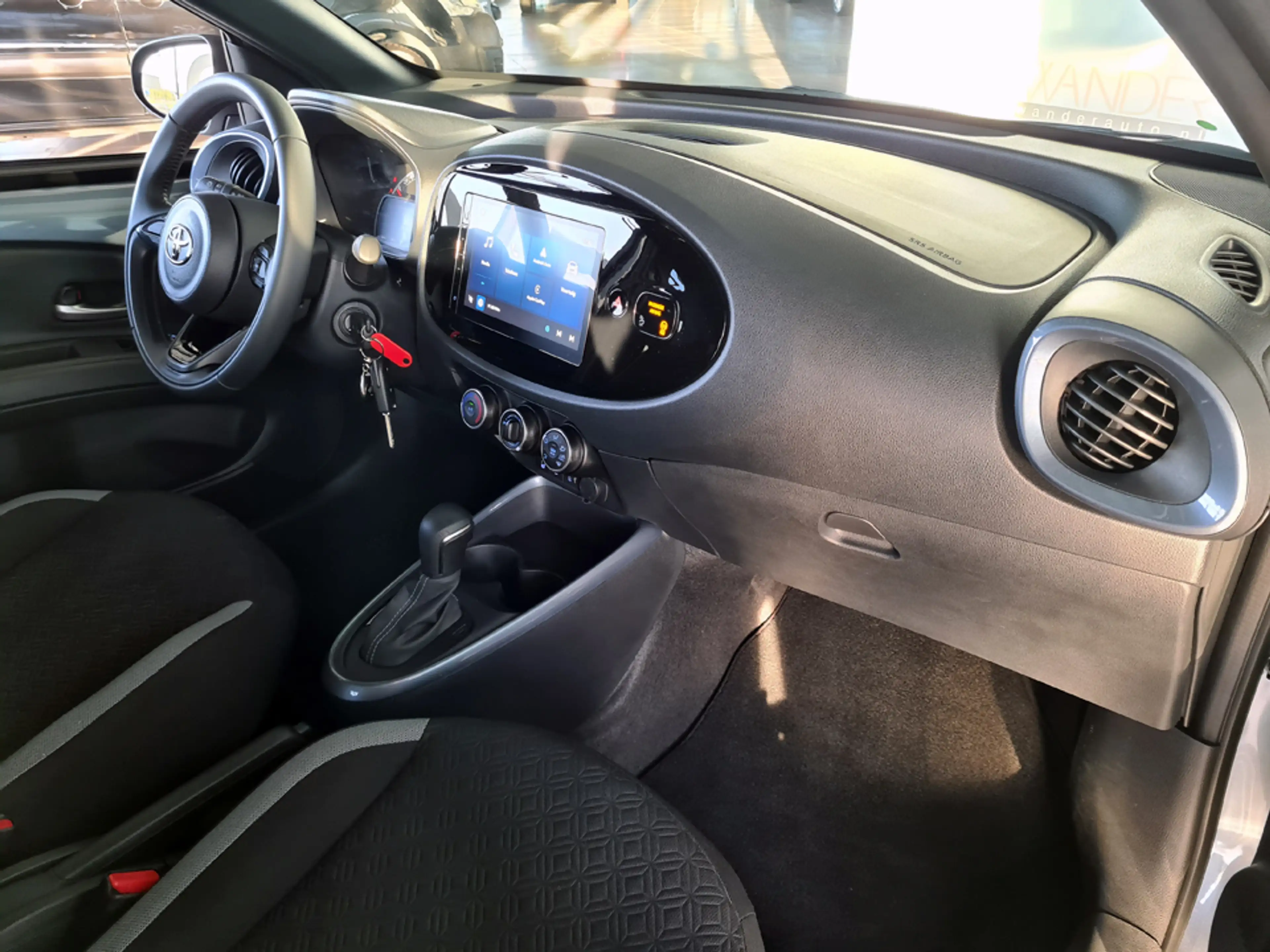 Toyota Aygo X 1.0 VVT-i S-CVT Pulse /Stoelverwarming/Apple Carpl — photo 48
